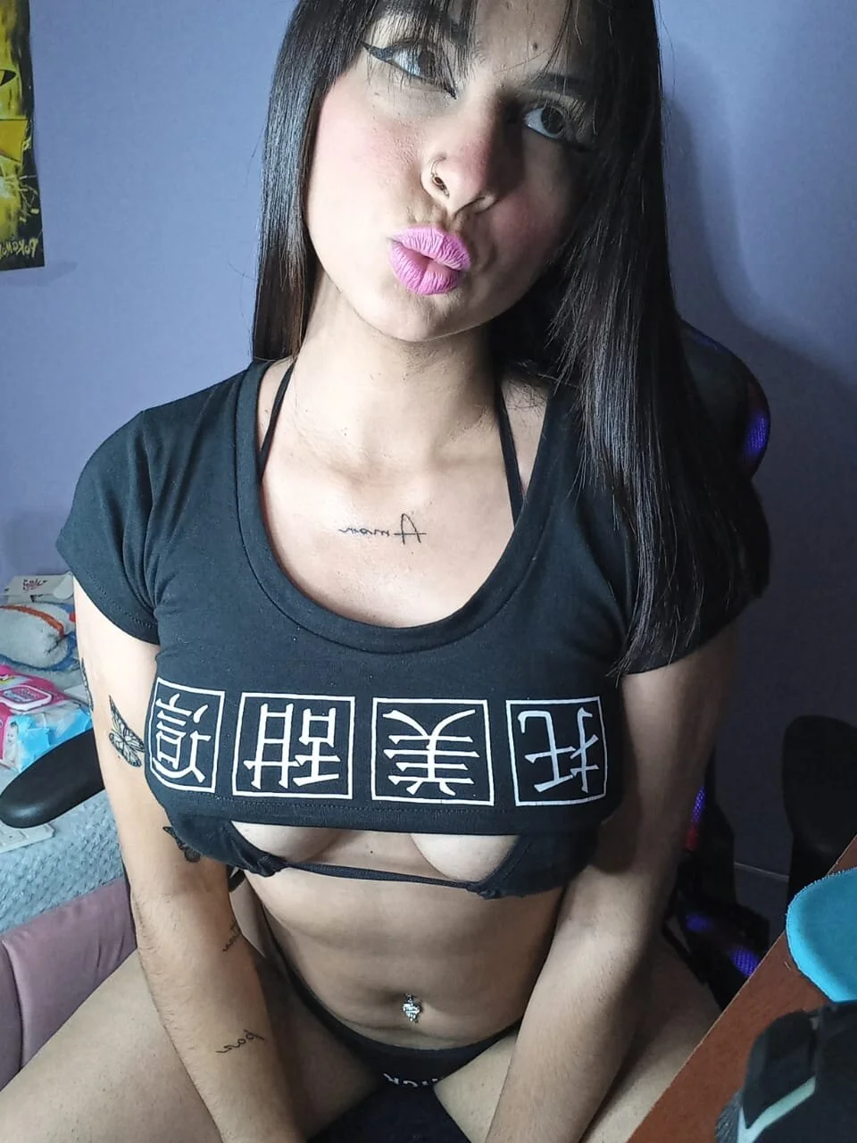 XXX Porn Photo of Nude charlotte_stevenss_ 16