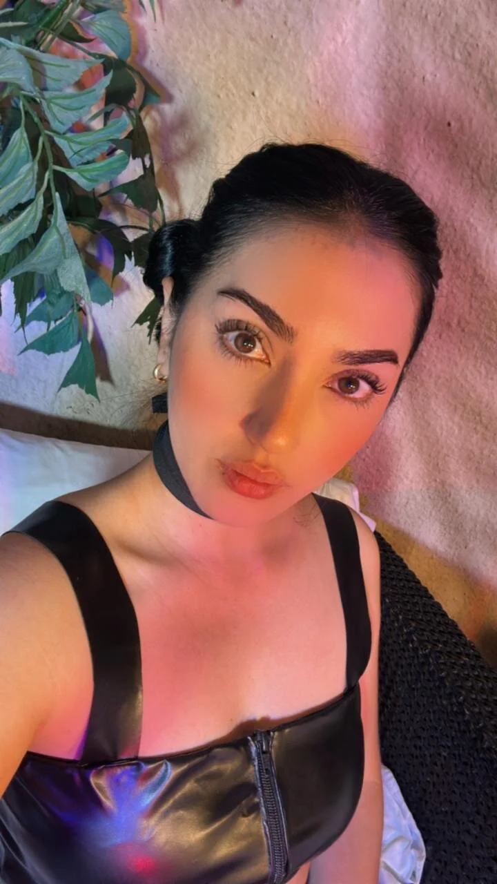 XXX Porn Photo of Nude LIAH_IZUMI 2