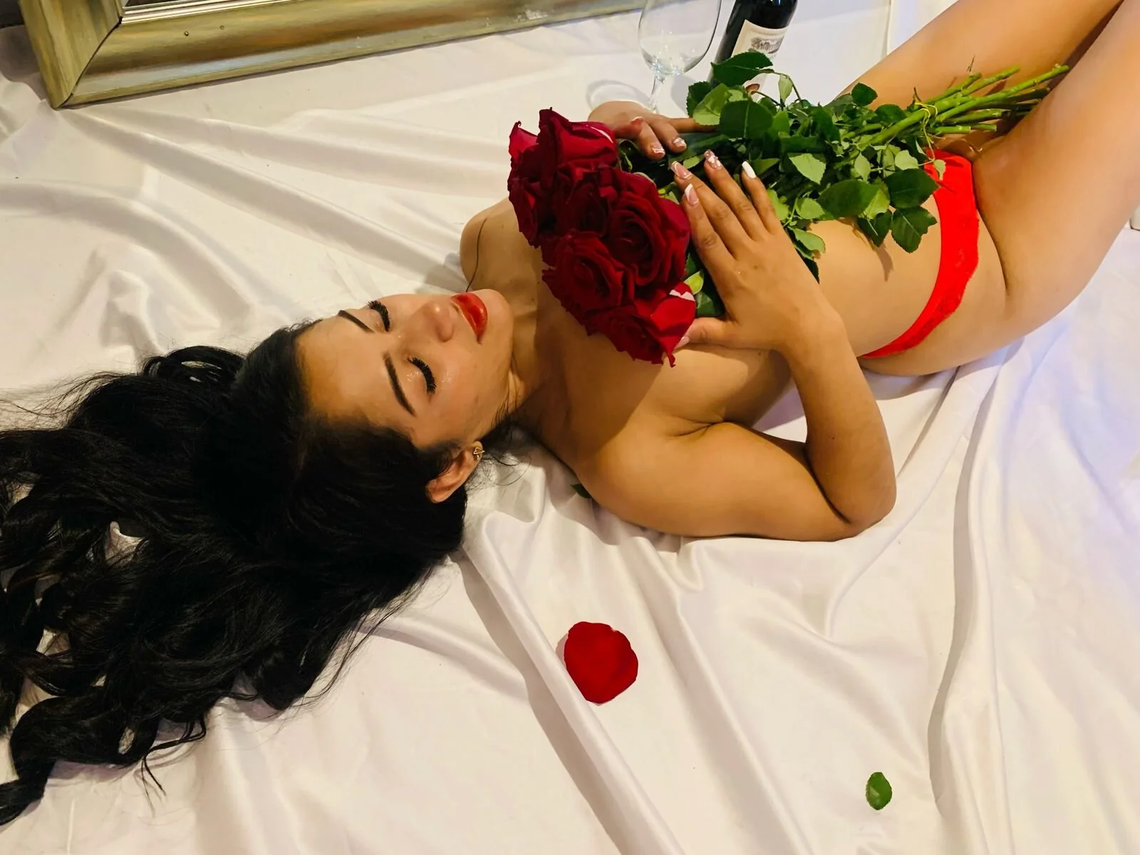 XXX Porn Photo of Nude Thayssa_ross 2