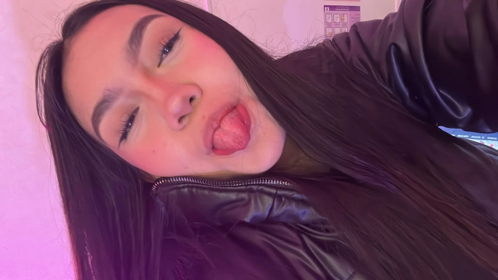 XXX Porn Photo of Nude Ameliiaa_tay 117