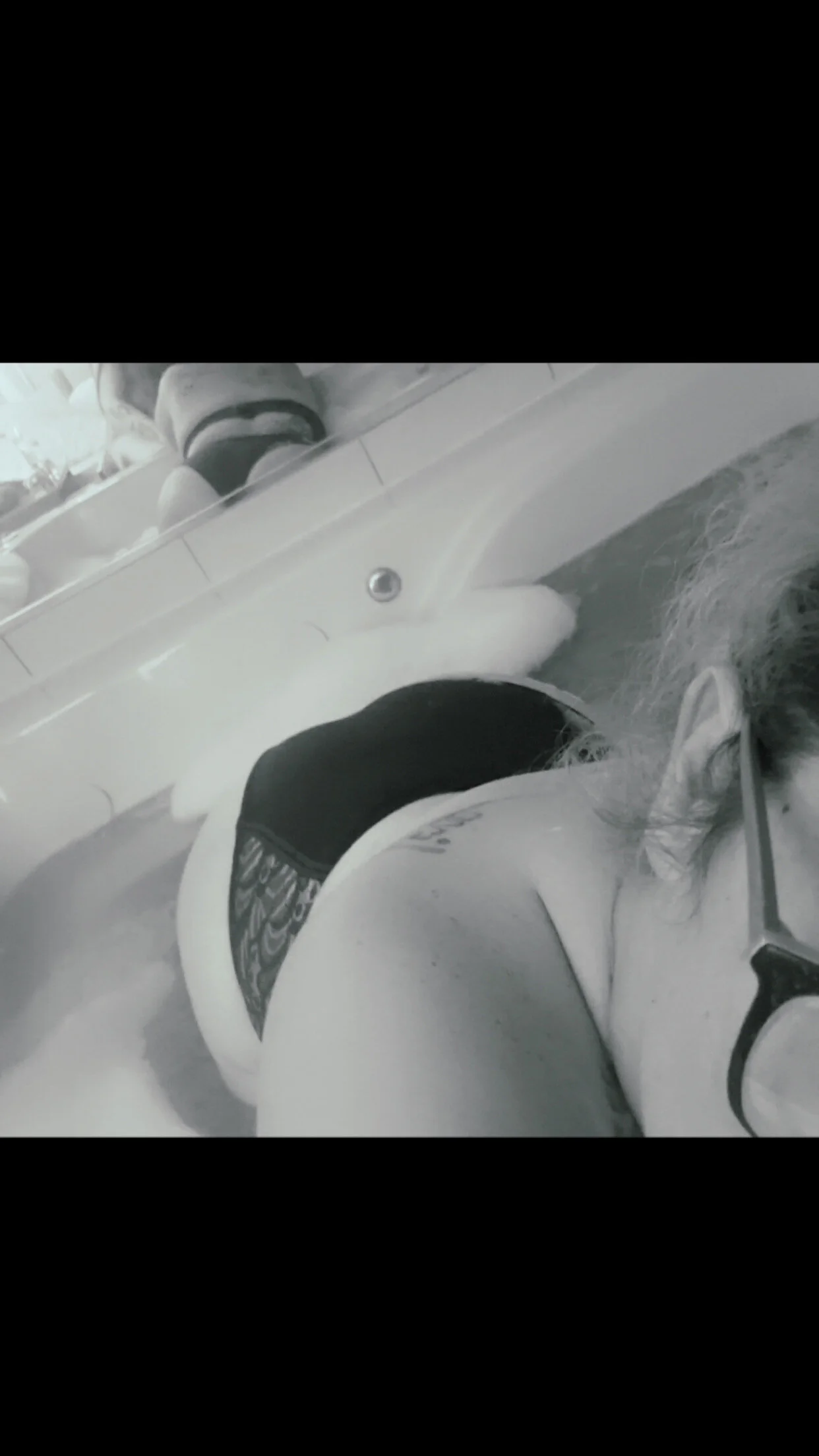 XXX Porn Photo of Nude tastemypeachypeach 11