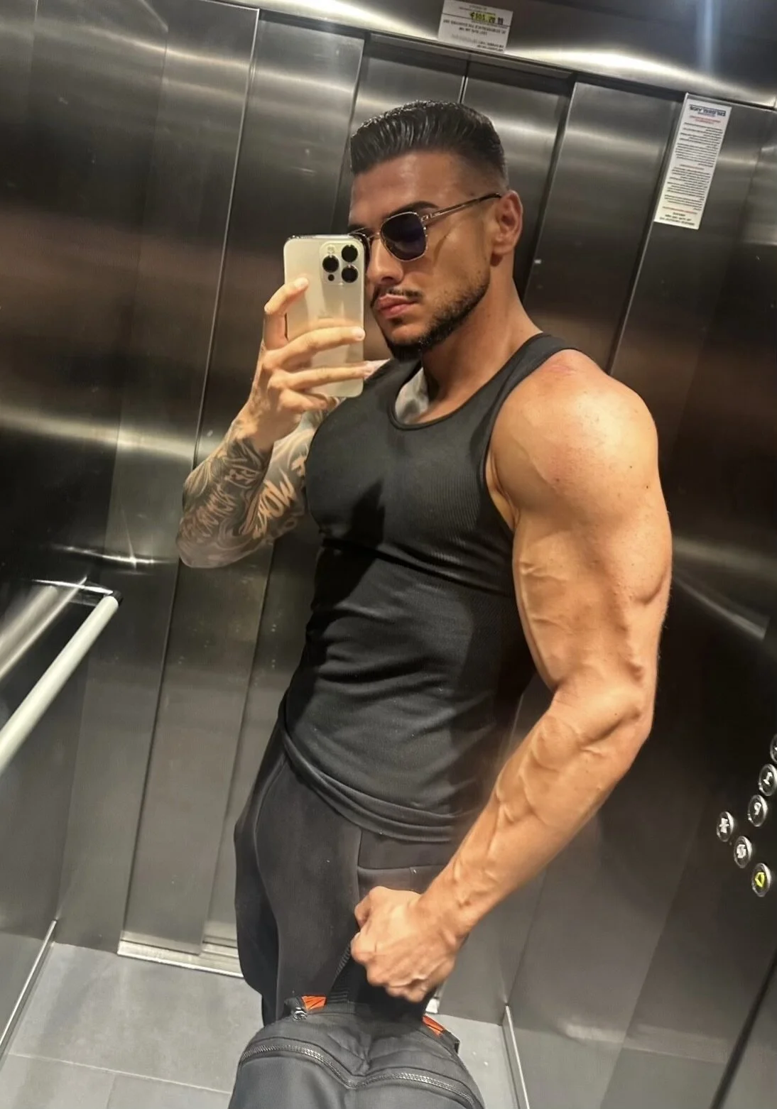 XXX Porn Photo of Nude ElijahThorne 1