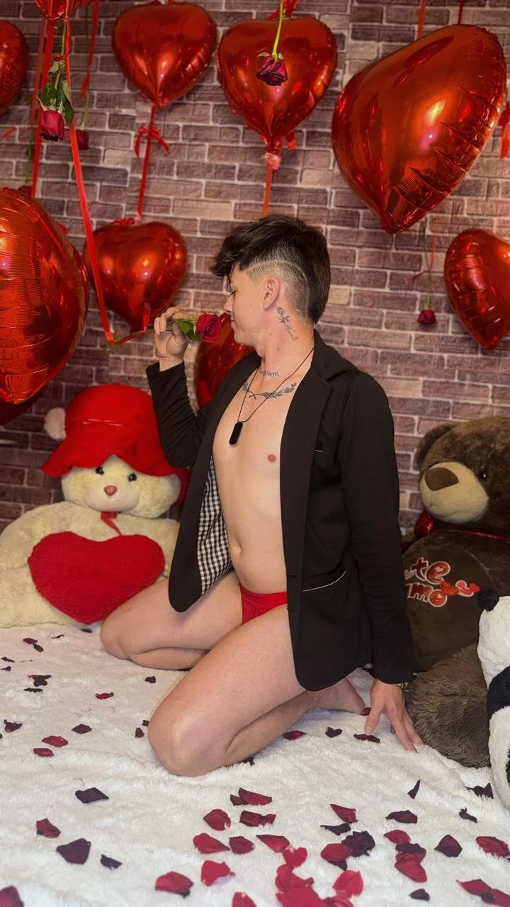 XXX Porn Photo of Nude tossetrech 22