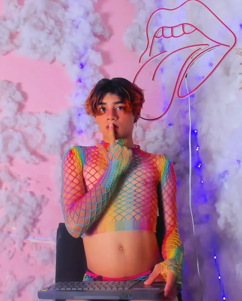 XXX Porn Photo of Nude Leo_Glow 151