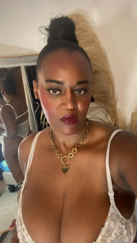 XXX Porn Photo of Nude LiraRusso 19
