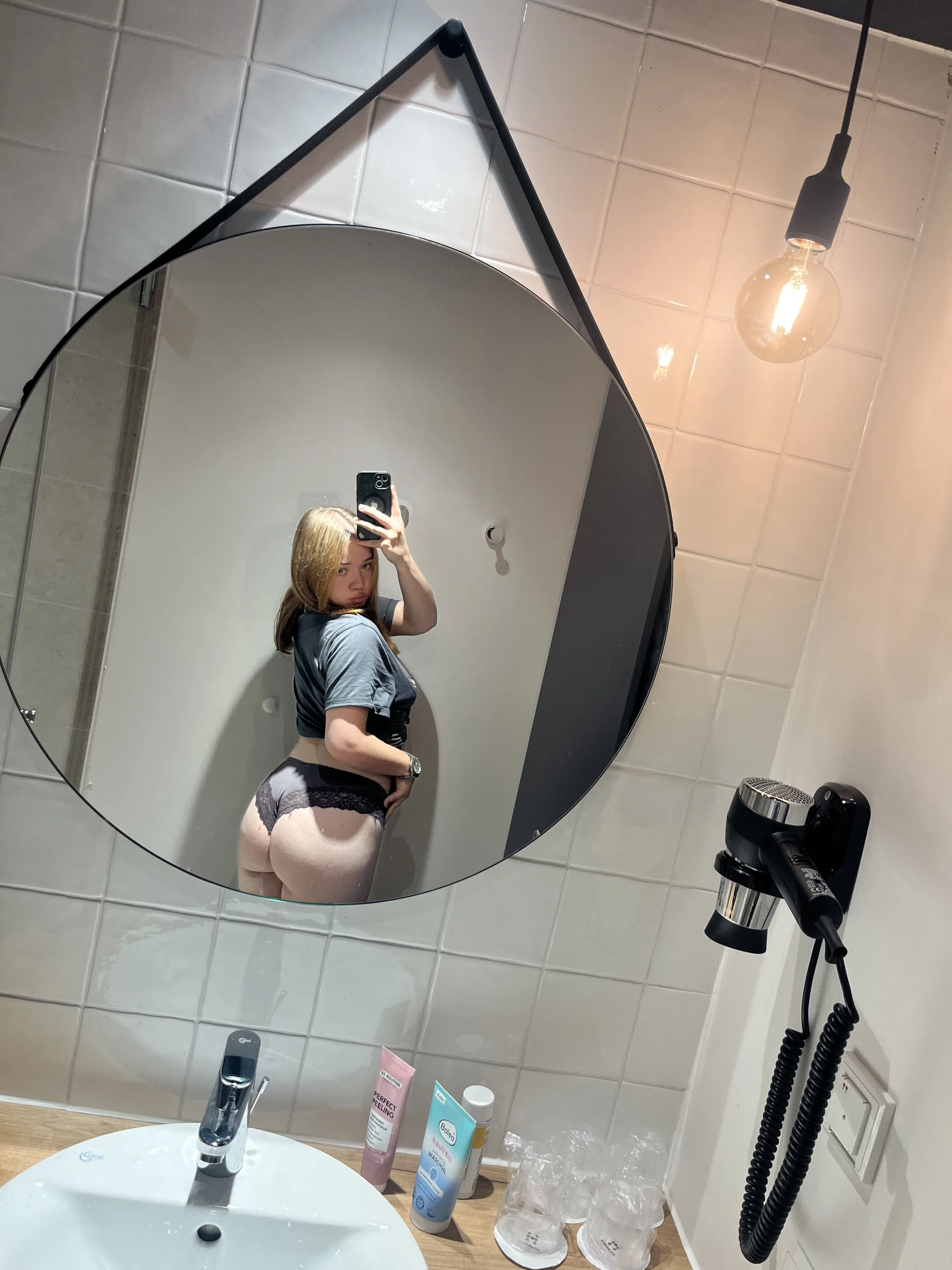 XXX Porn Photo of Nude bruit_lunaire 6