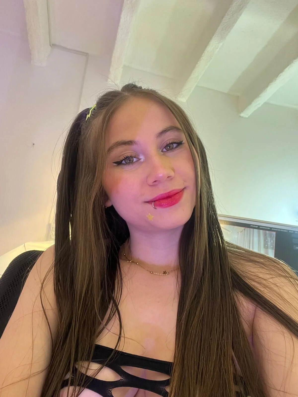 XXX Porn Photo of Nude MiaWhiteBunny 28