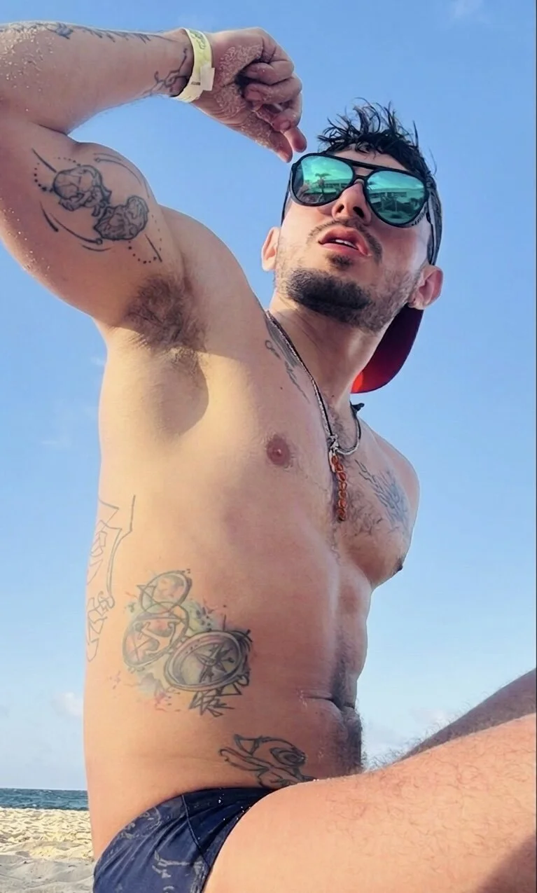 XXX Porn Photo of Nude jhonny_sulivan 15