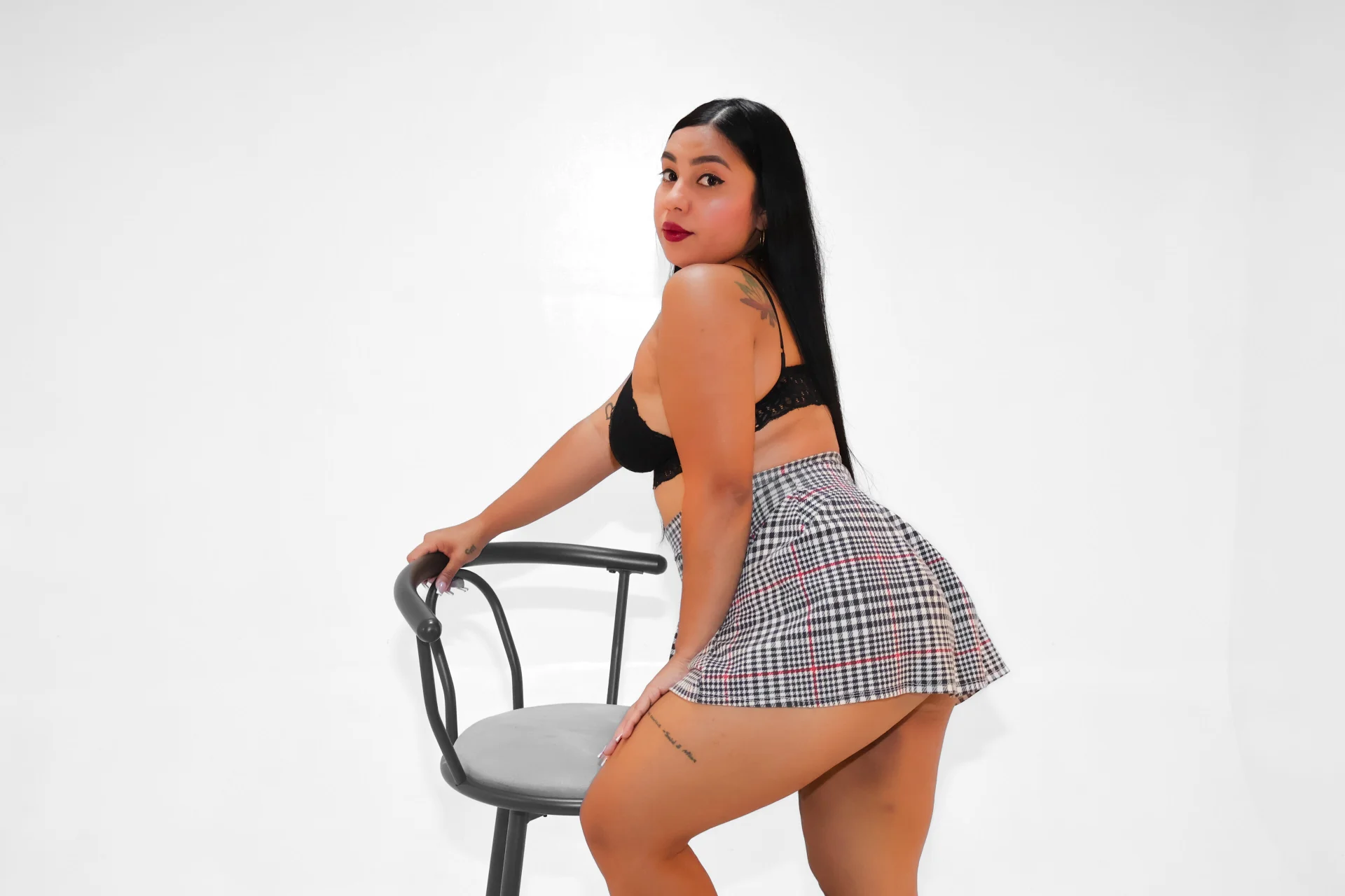 XXX Porn Photo of Nude Ariana_Mold 3