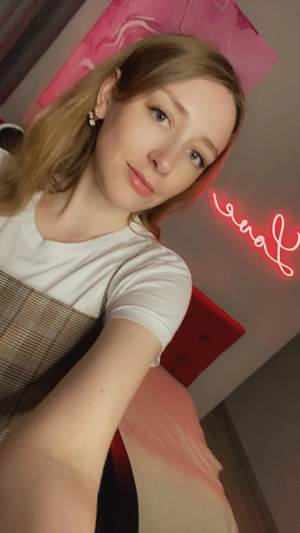 XXX Porn Photo of Nude evashiny_ 23