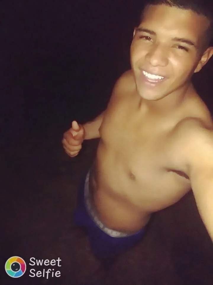 XXX Porn Photo of Nude Alfonsocon 14