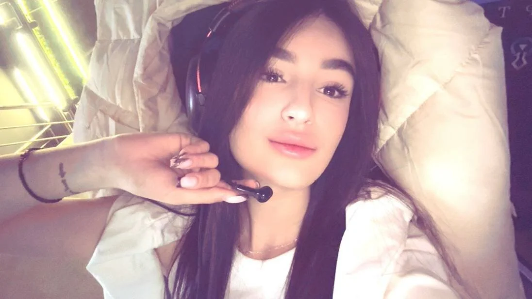 XXX Porn Photo of Nude ElviDesire 1