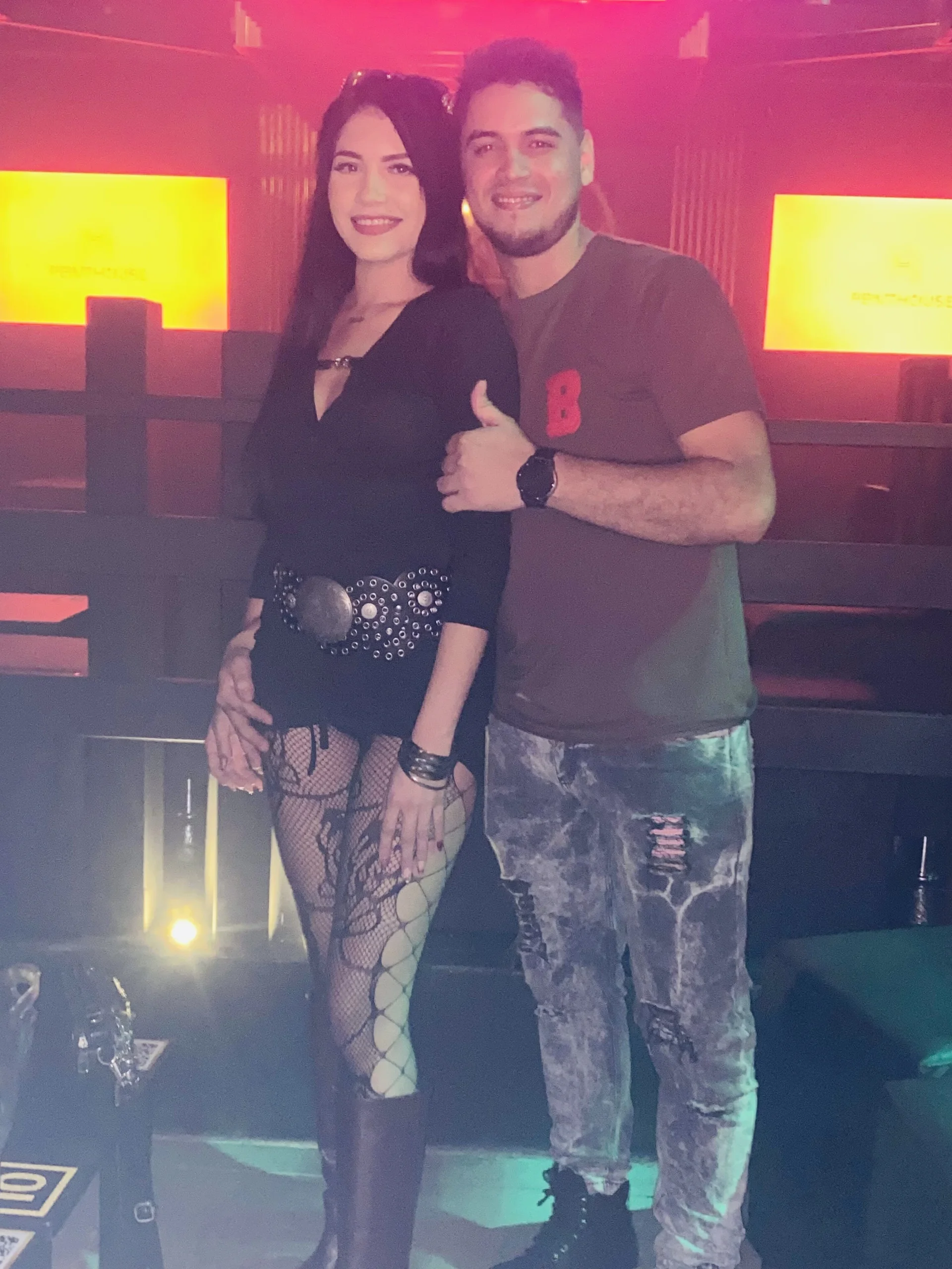 XXX Porn Photo of Nude Fox_couplee69 37
