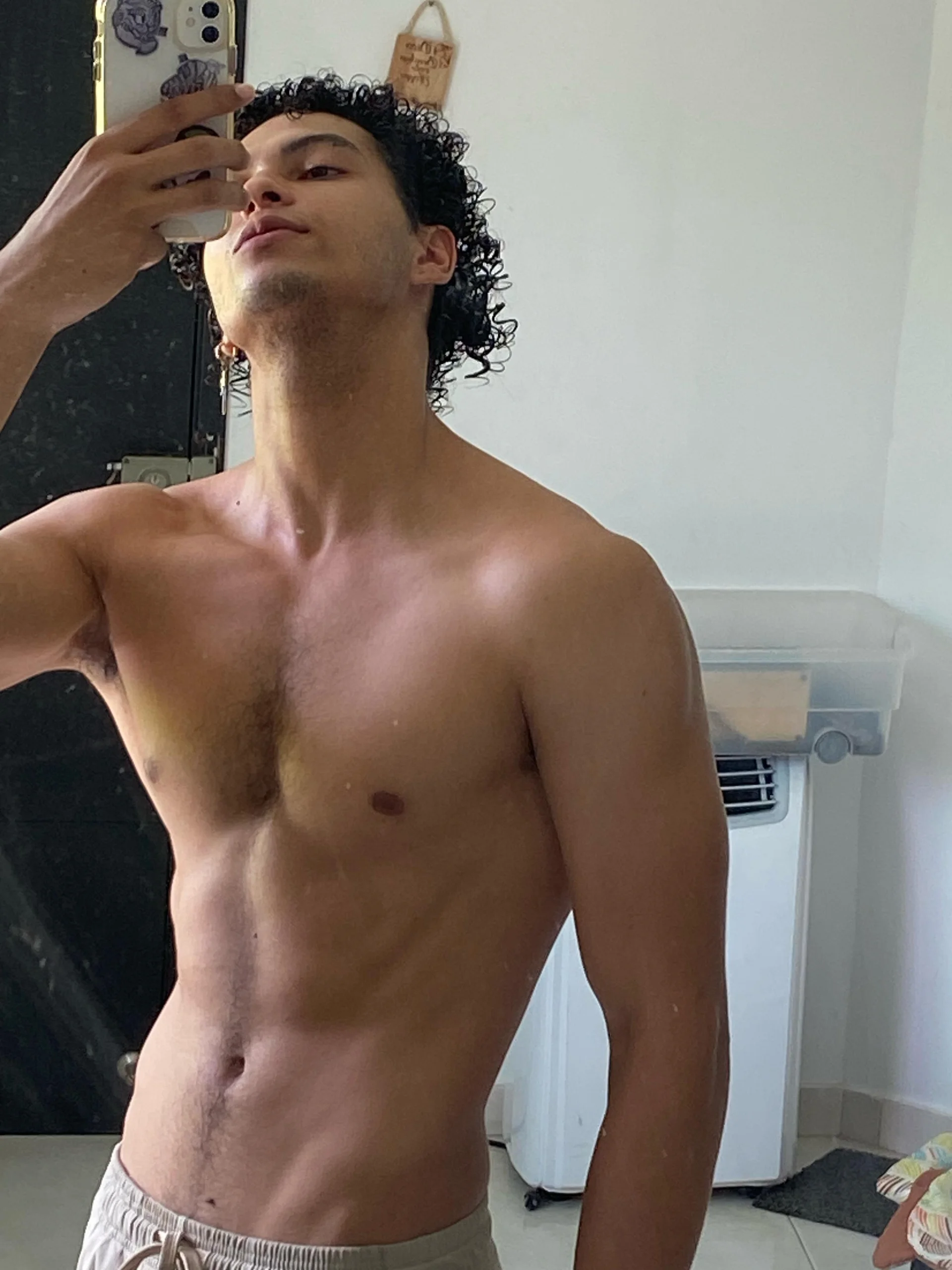 Kris_Khalifa69