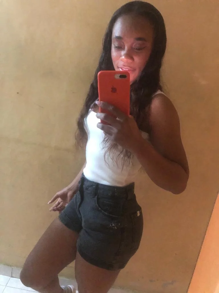 XXX Porn Photo of Nude HallyBans 87