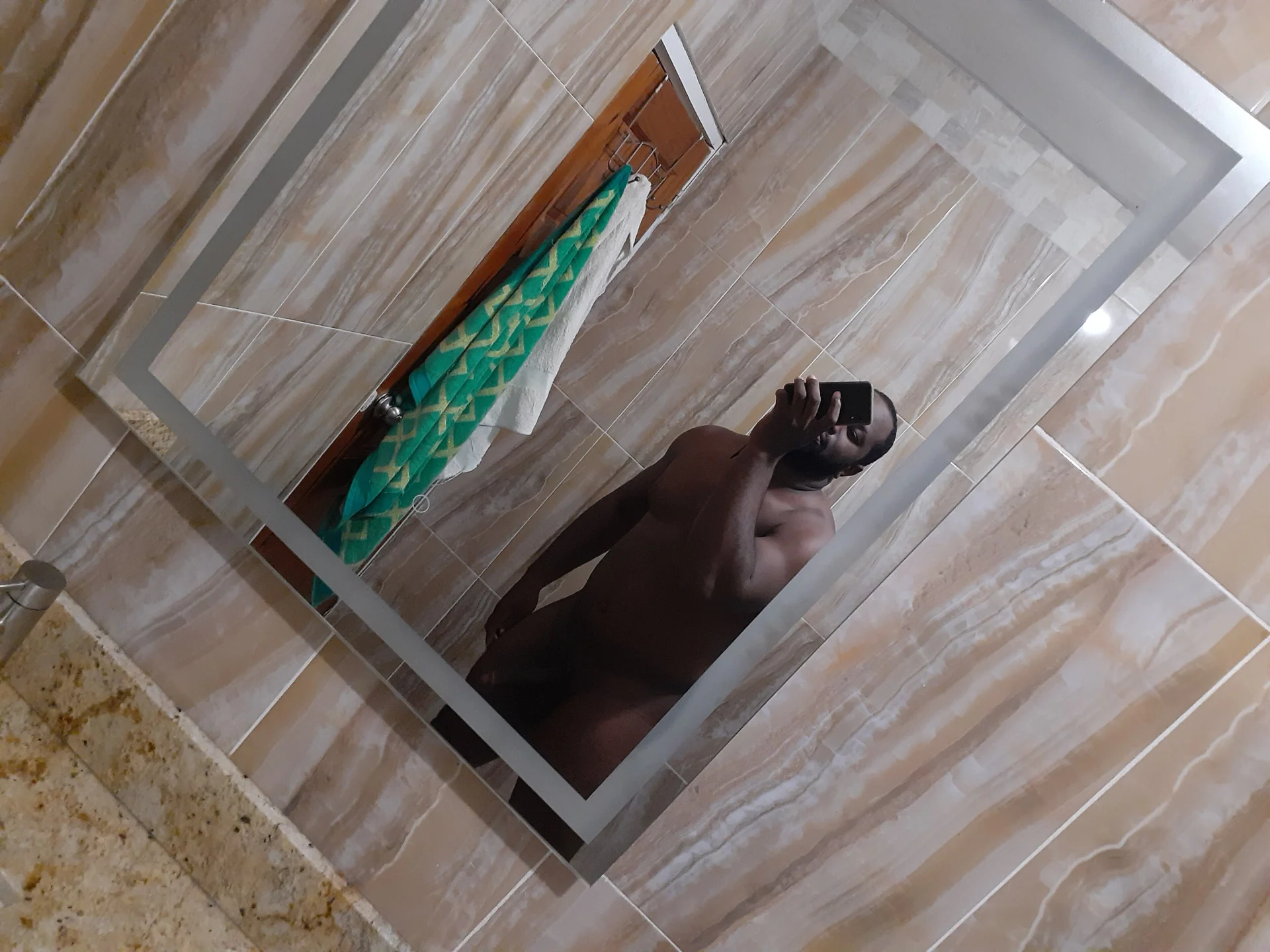 XXX Porn Photo of Nude Bighood_T 59