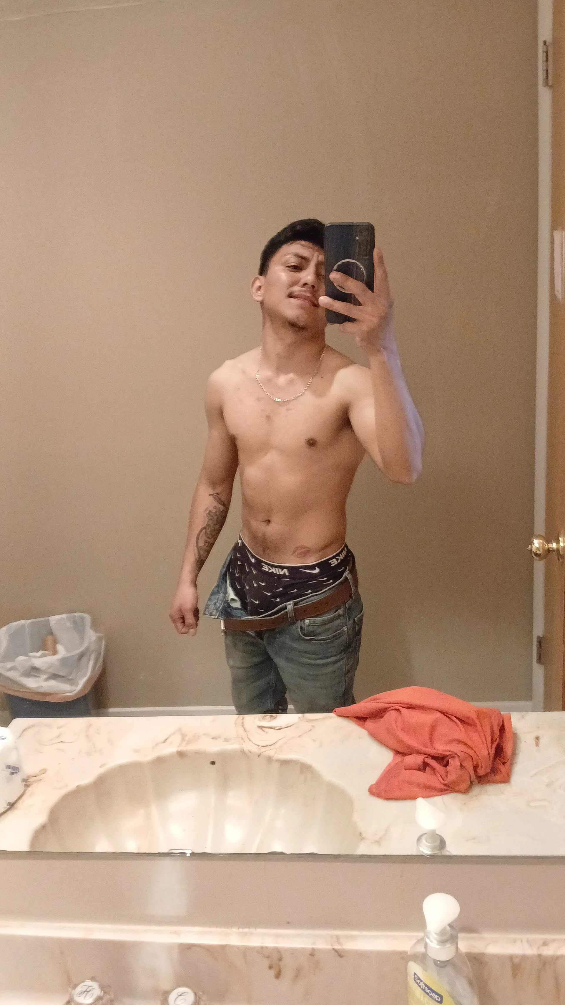 XXX Porn Photo of Nude yuniorq 1