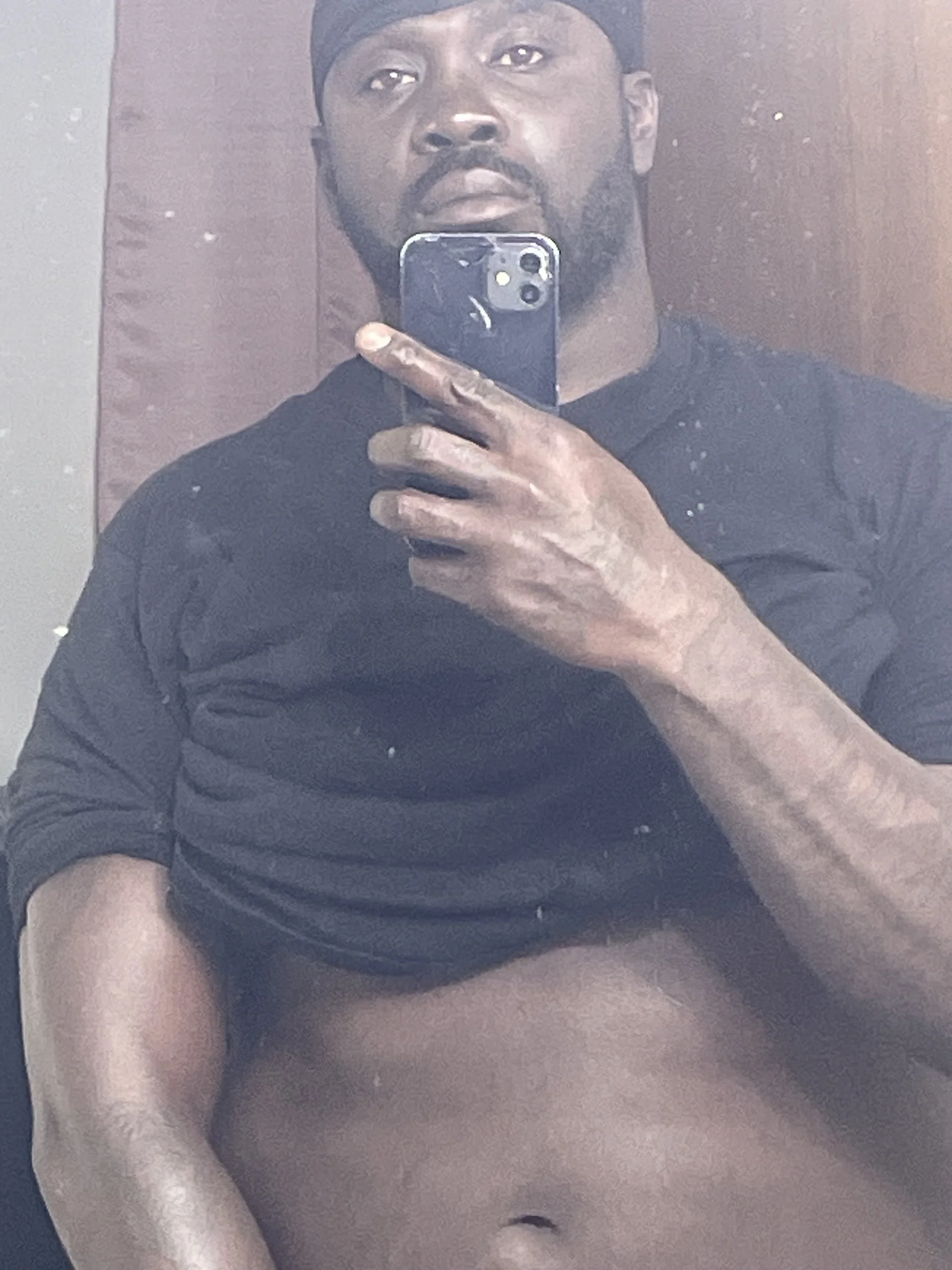 XXX Porn Photo of Nude Grayboyskaaam 4