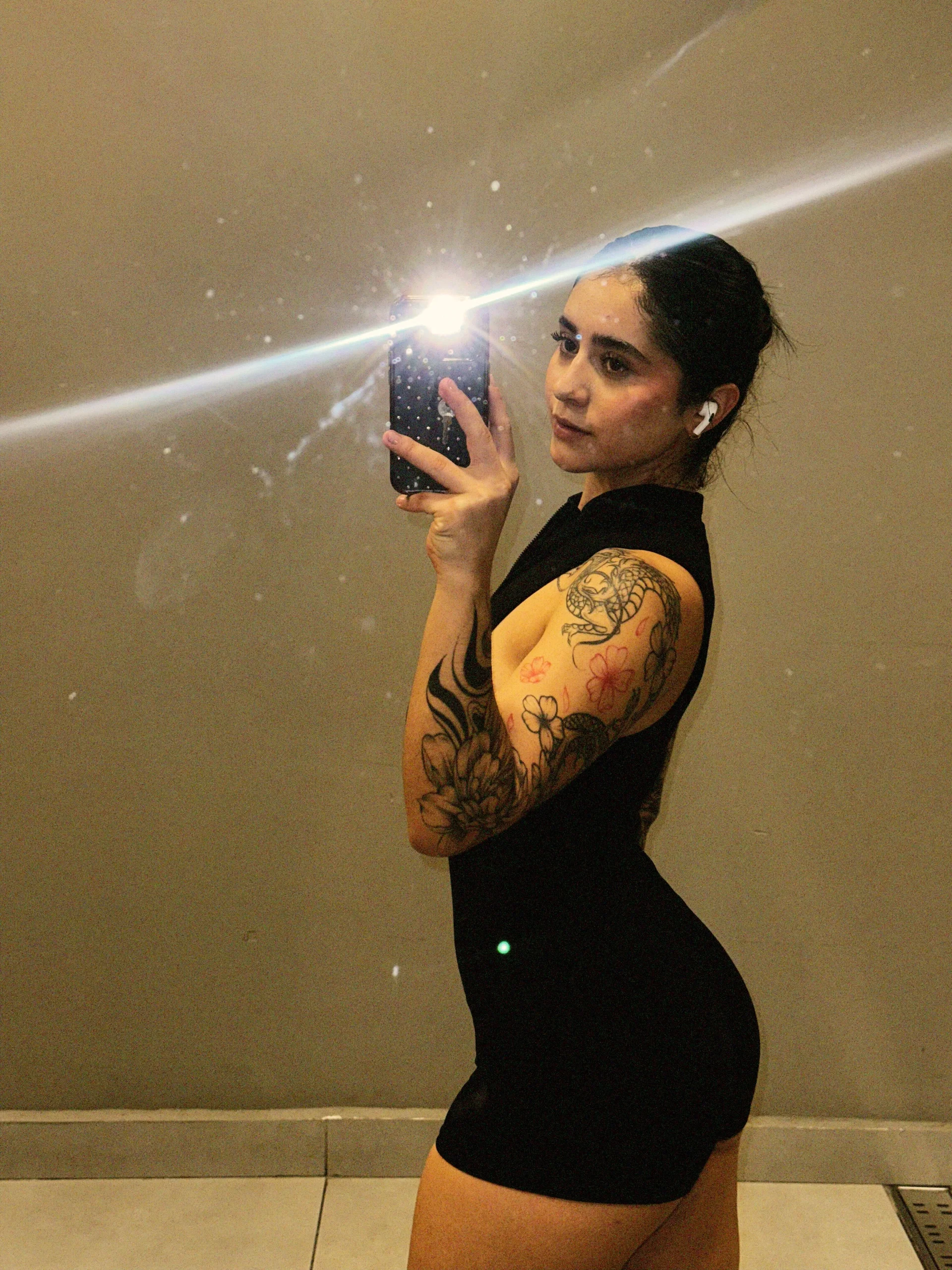 XXX Porn Photo of Nude pamela__mar 5