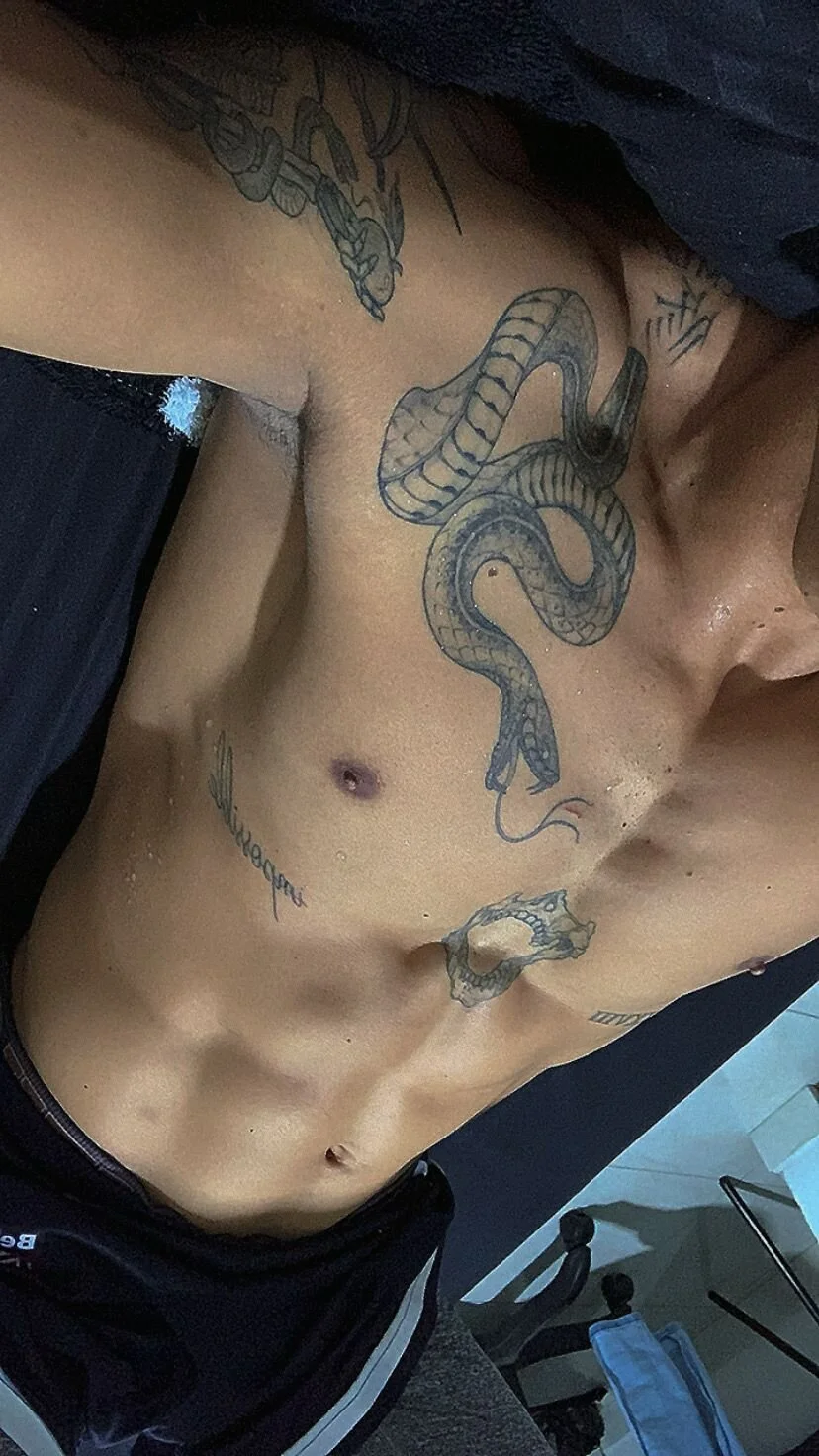 XXX Porn Photo of Nude muscle_boyhorny 34