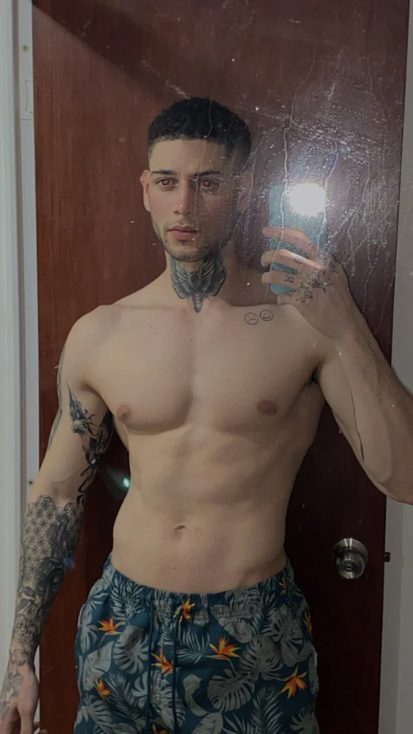 XXX Porn Photo of Nude _jamesleandros1 12
