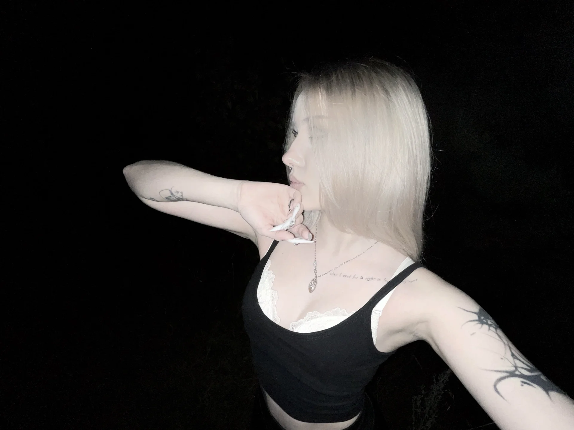 XXX Porn Photo of Nude bloodybby 12