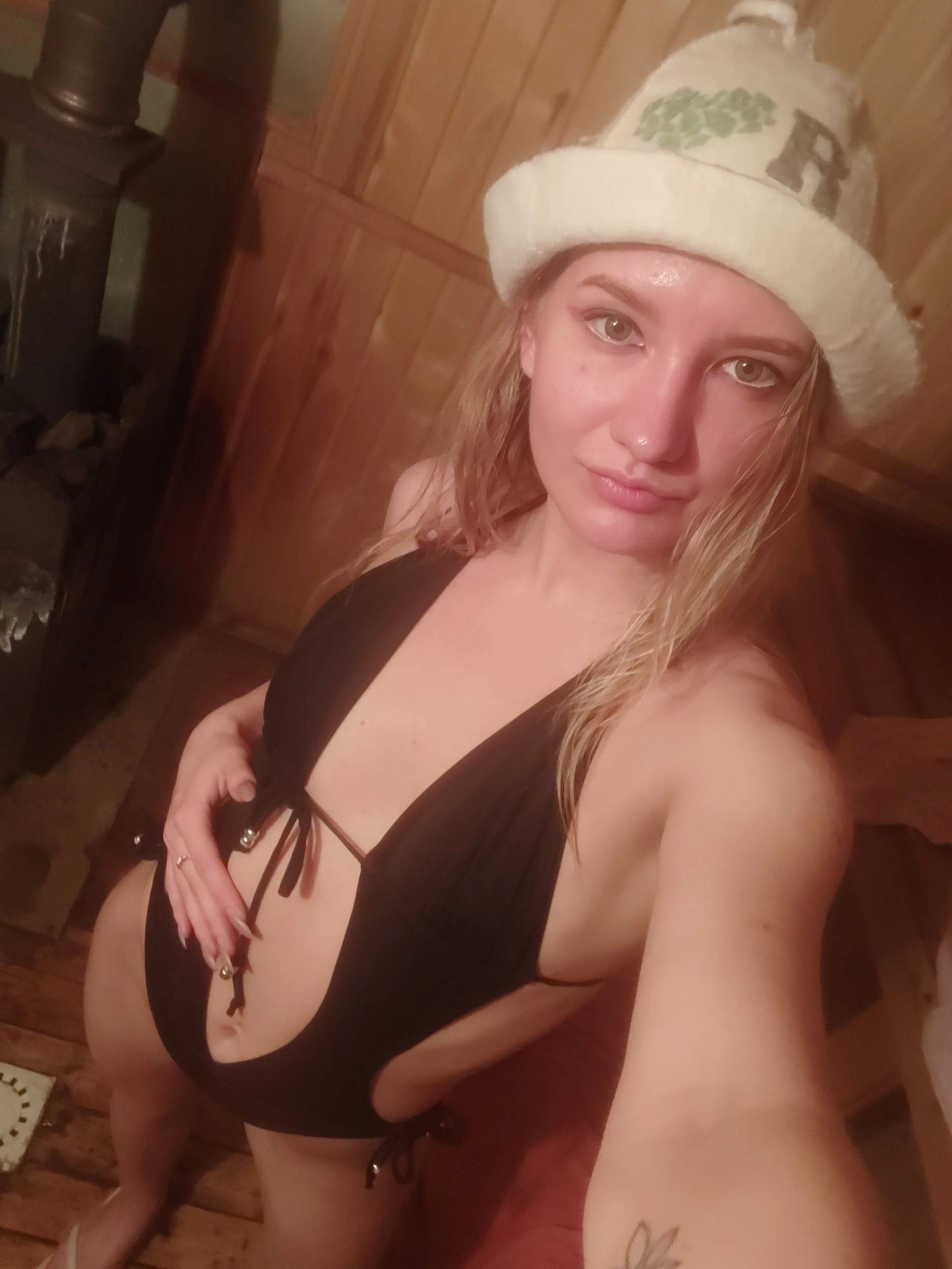 XXX Porn Photo of Nude Legeng_Snoop 11