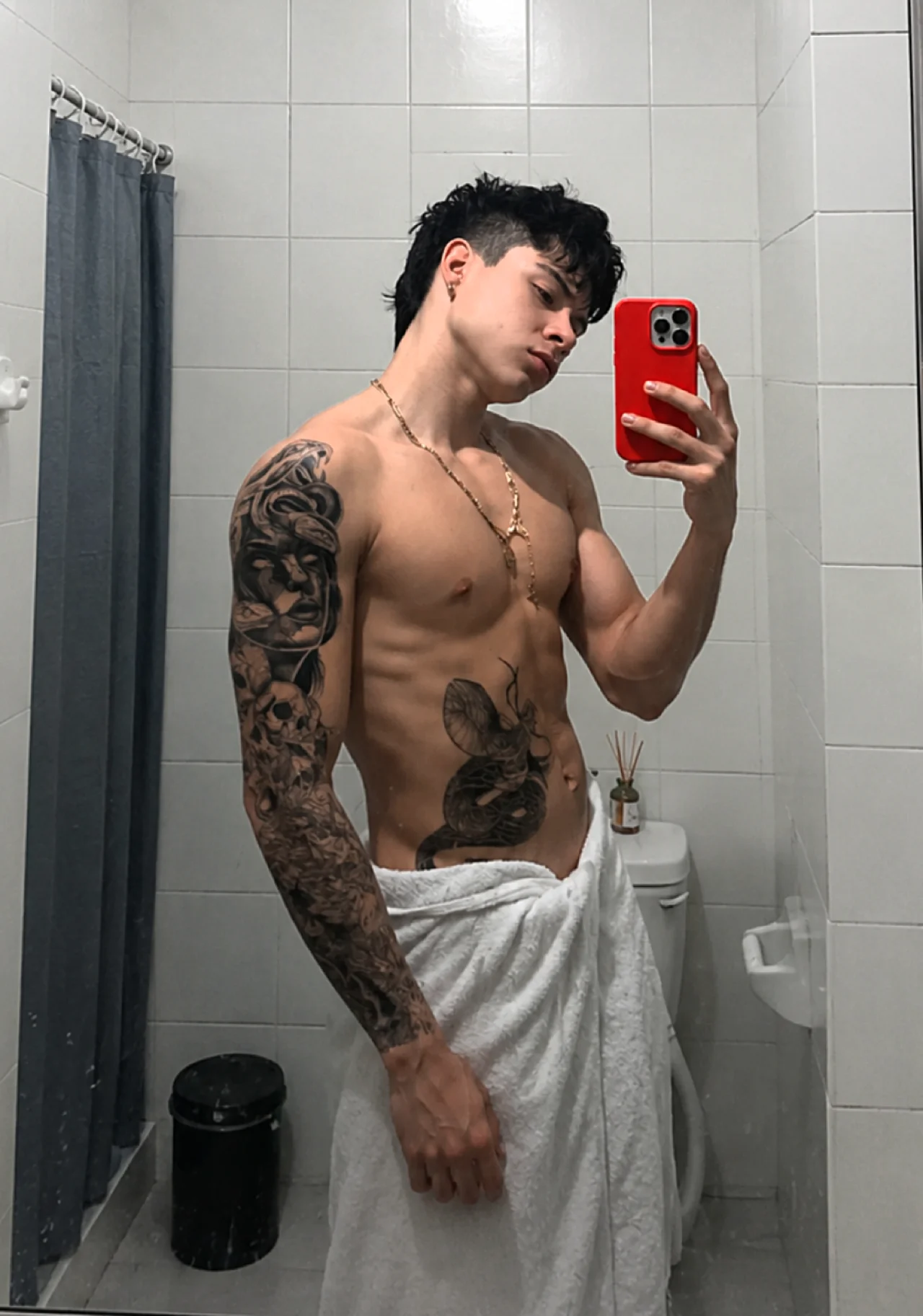 XXX Porn Photo of Nude Handsome_boys69 9
