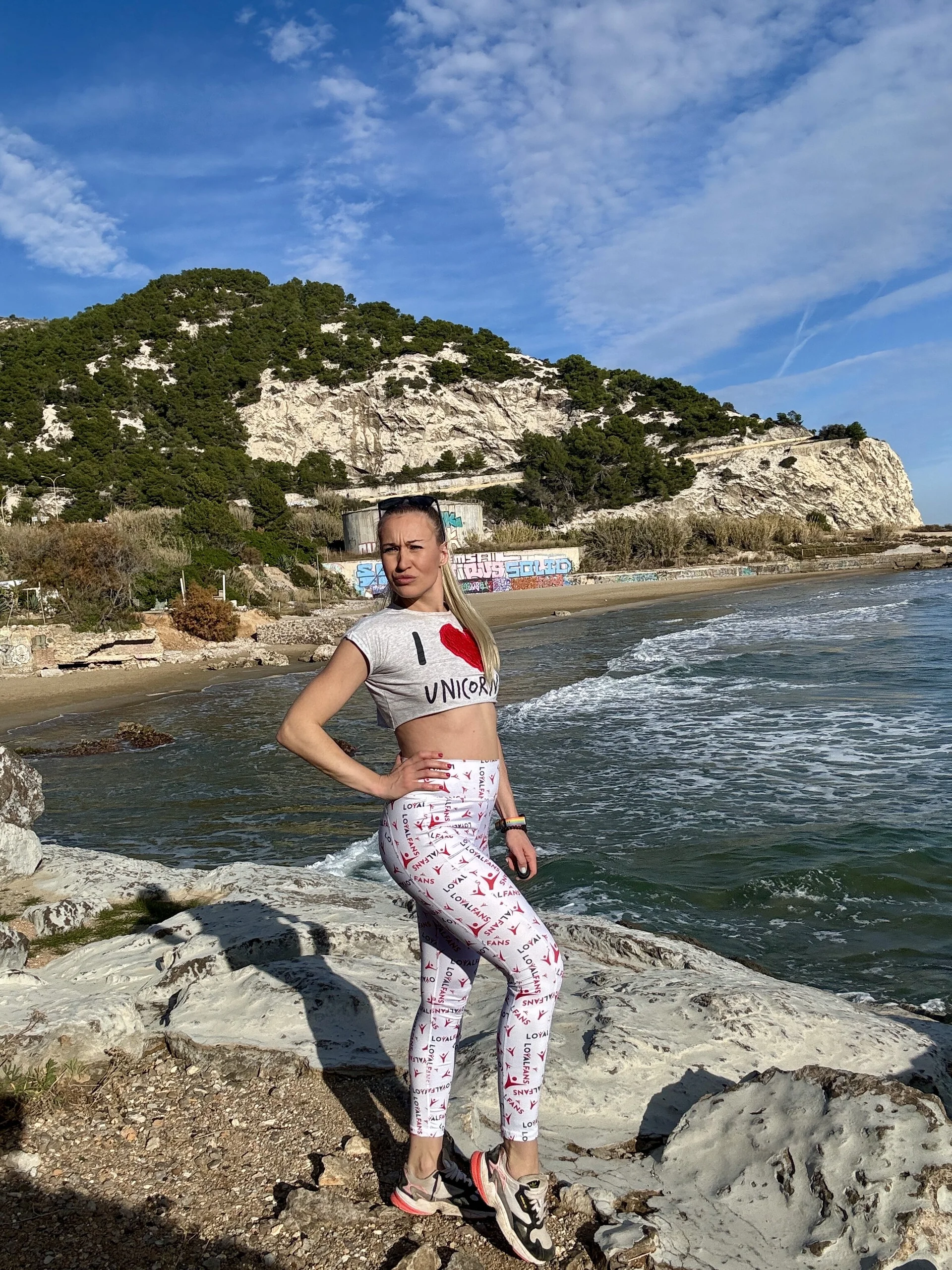 XXX Porn Photo of Nude Dina-Light 81