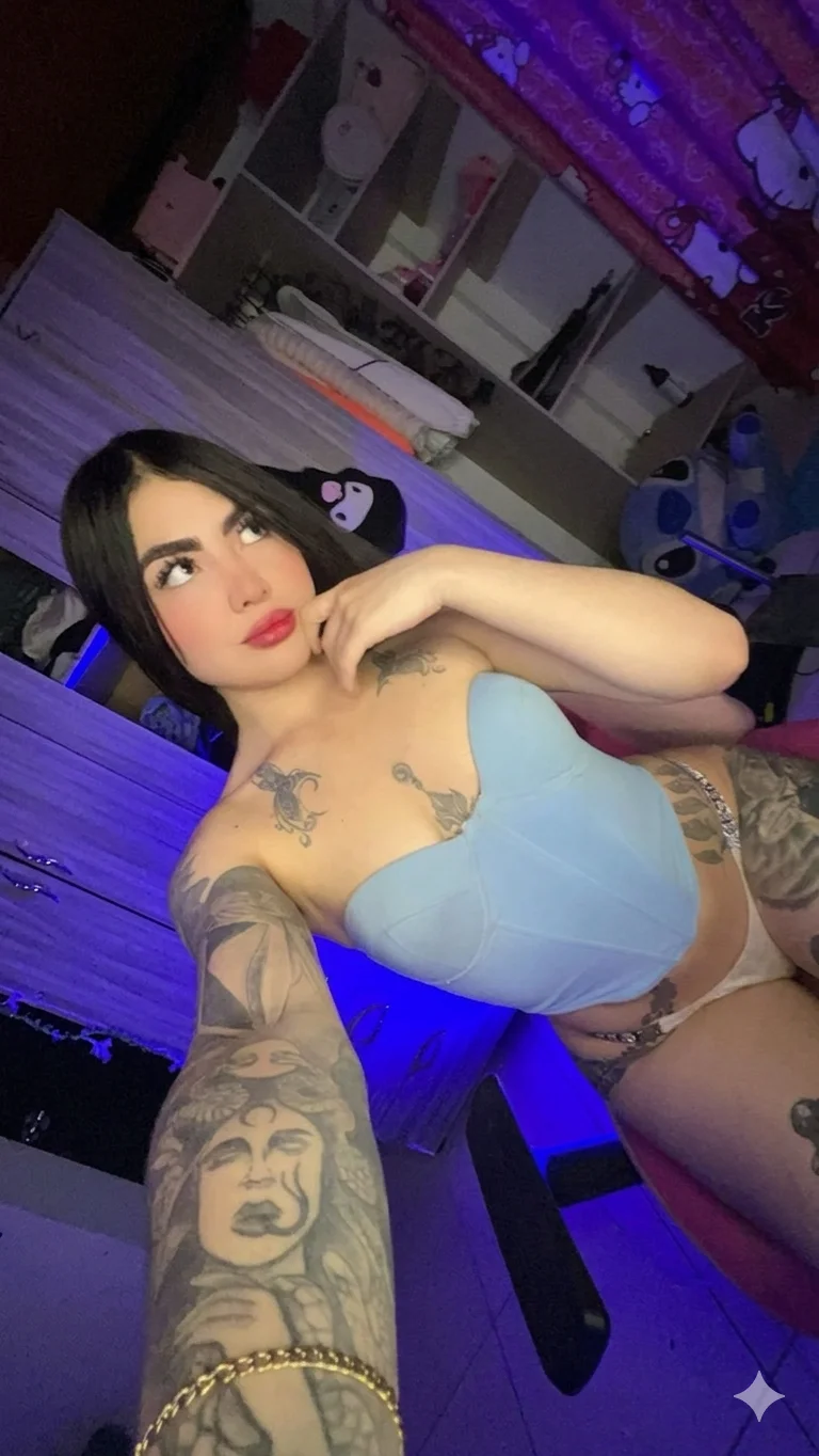 XXX Porn Photo of Nude MiaHouston_23 6