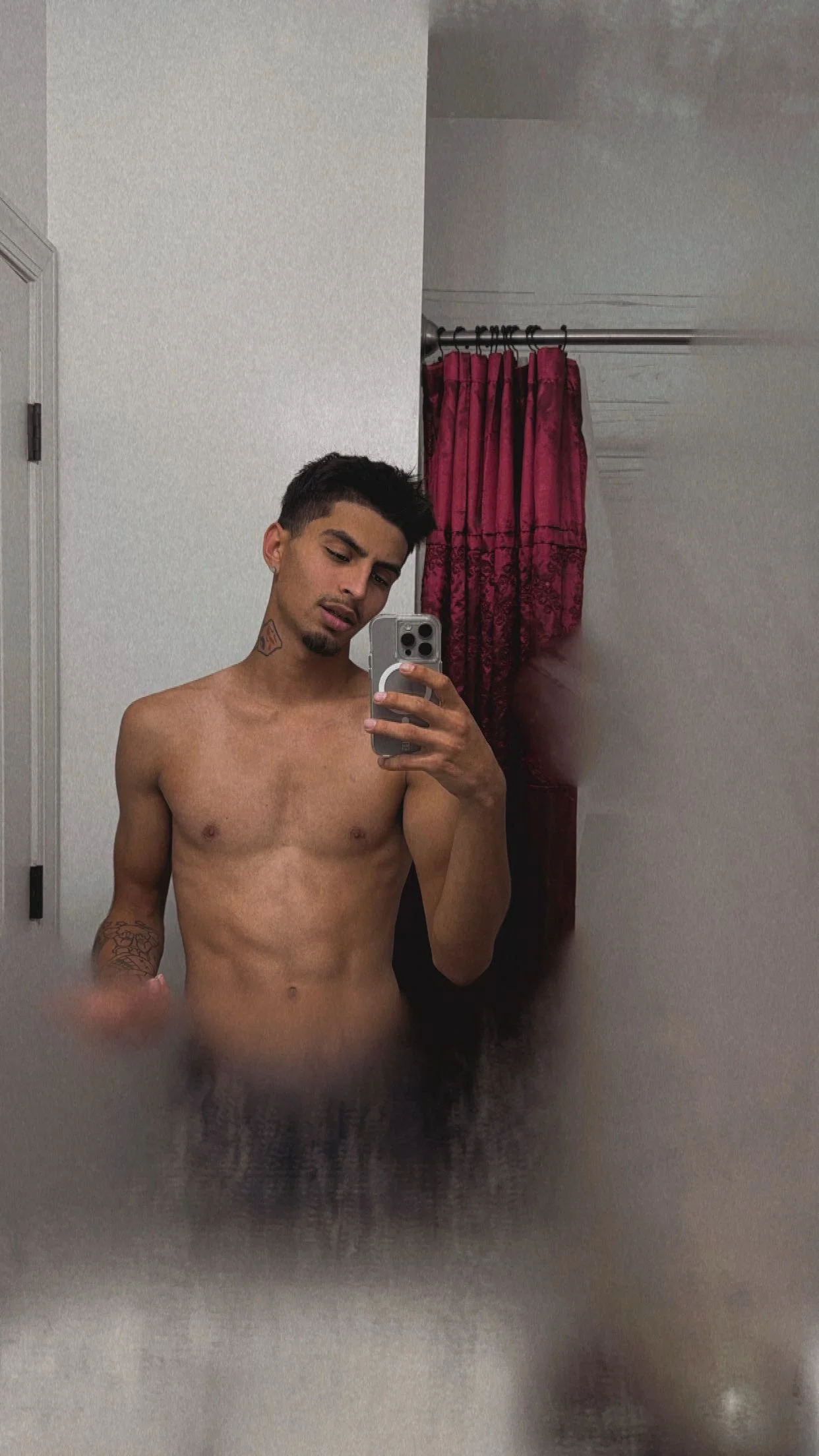 XXX Porn Photo of Nude UncensoredAladdin 4