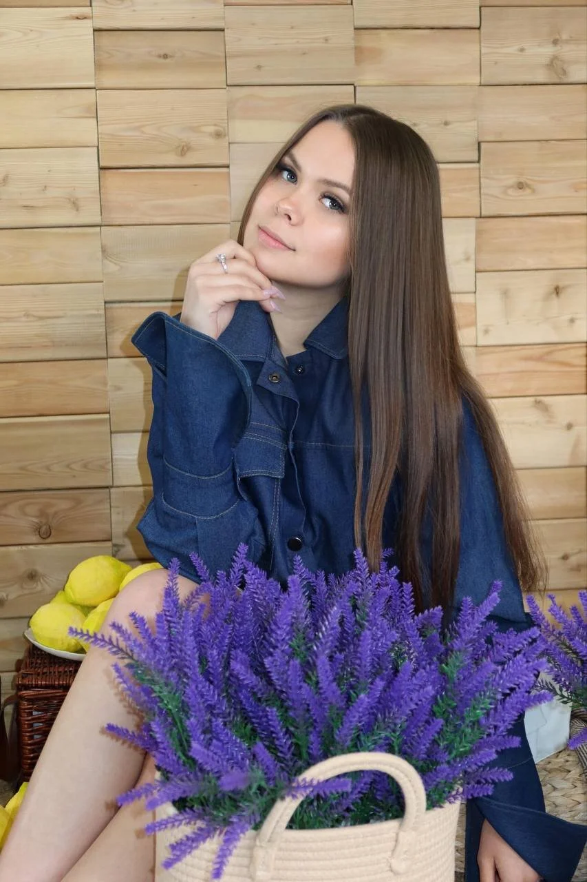 XXX Porn Photo of Nude Kira_love_81 30