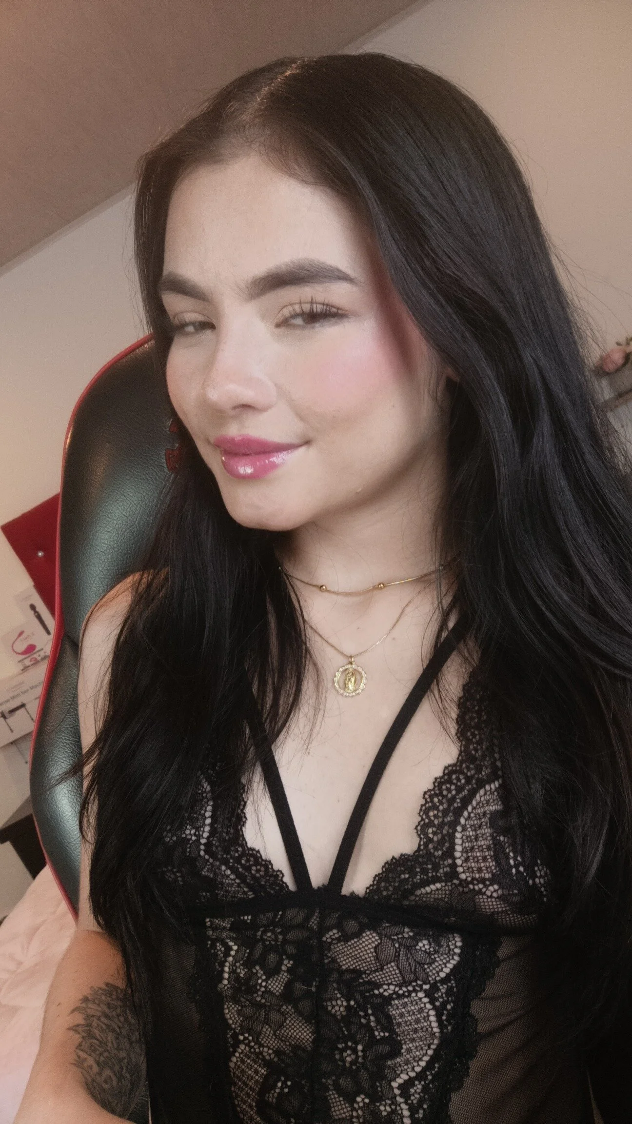 XXX Porn Photo of Nude Miah_hilton2 18