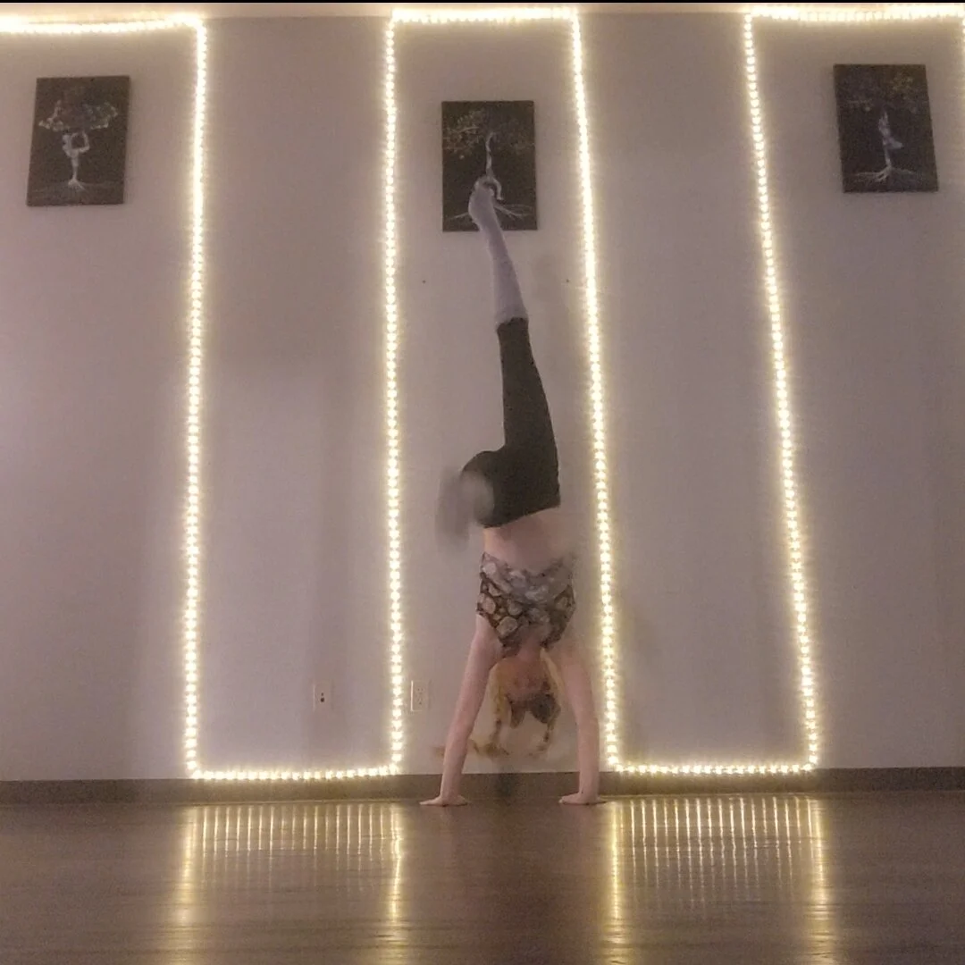 XXX Porn Photo of Nude GoldenFlameGoddess 88