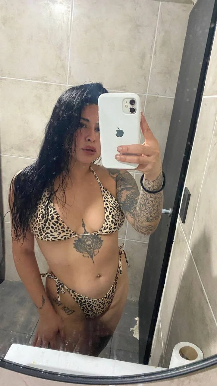 XXX Porn Photo of Nude babeisabella 4