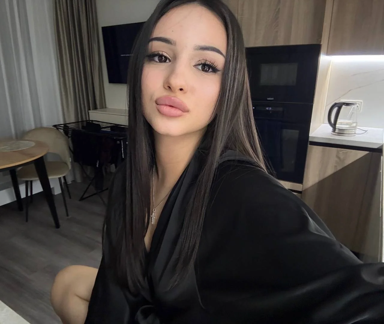 XXX Porn Photo of Nude Vixy_Lunnar 3