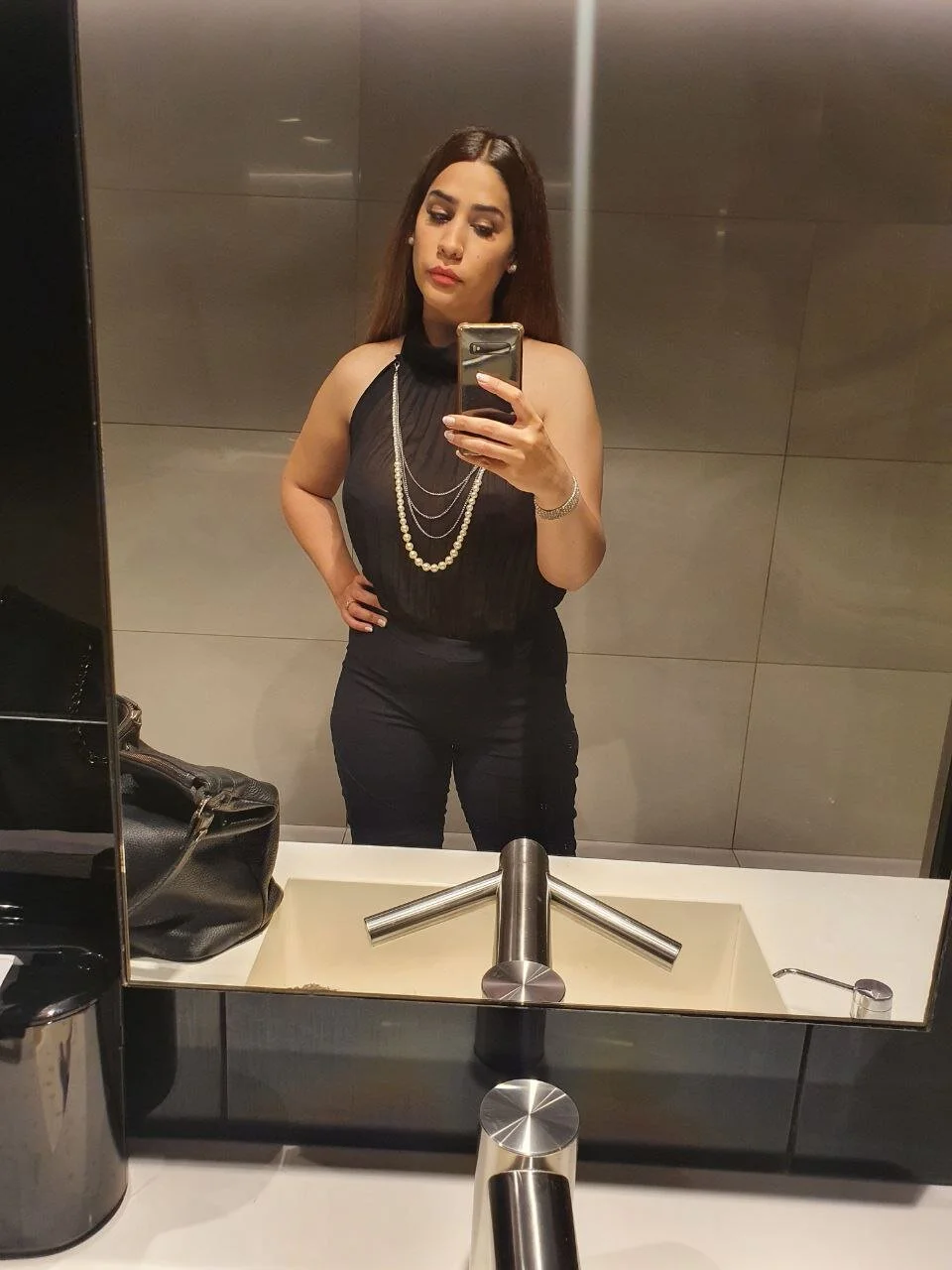 XXX Porn Photo of Nude nahiarabiel33 5
