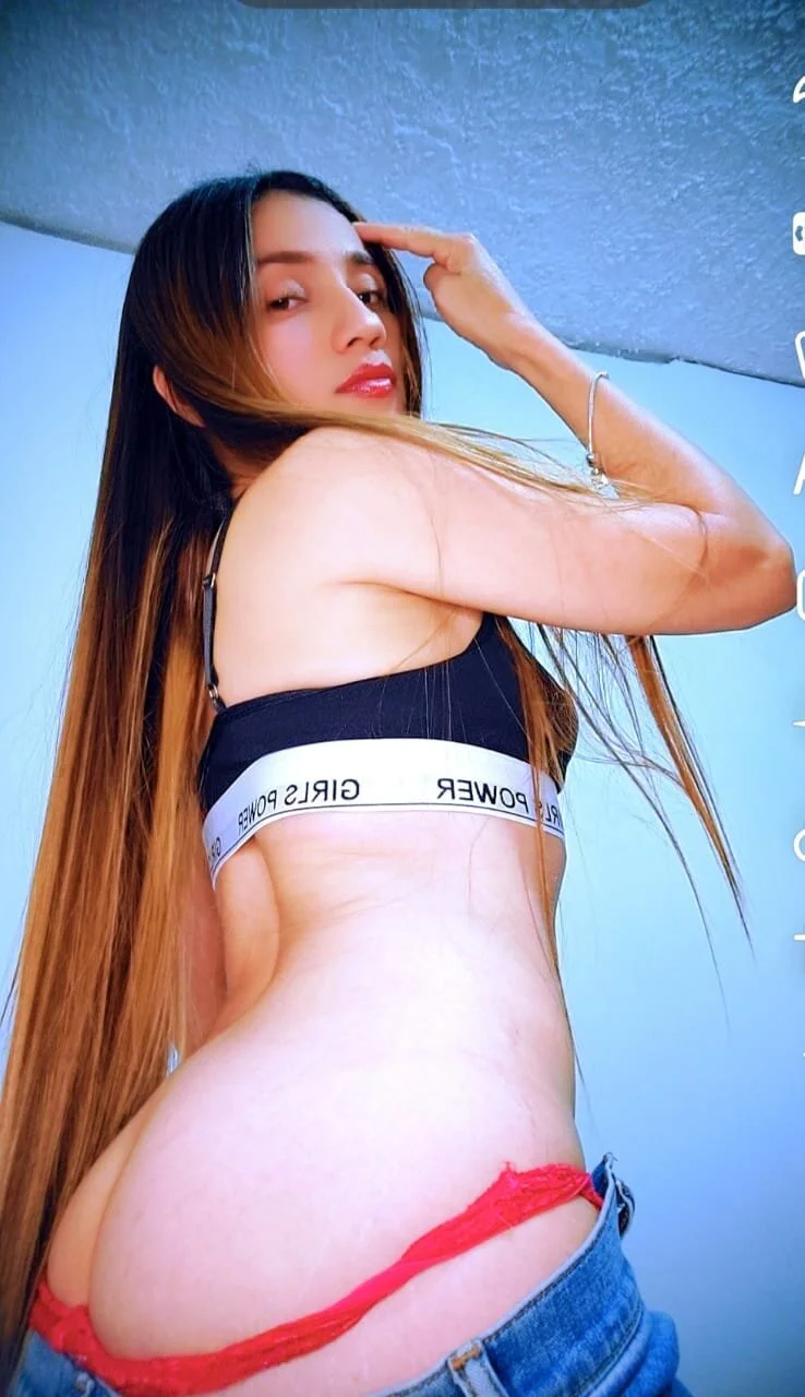 XXX Porn Photo of Nude isaa- 4
