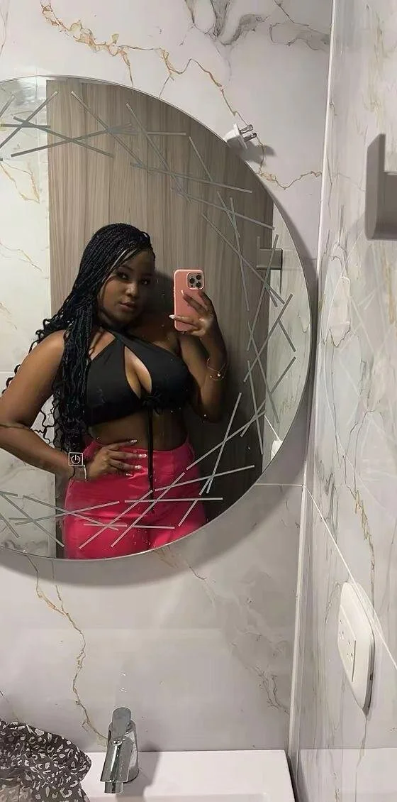 XXX Porn Photo of Nude Sky_BigAss 5