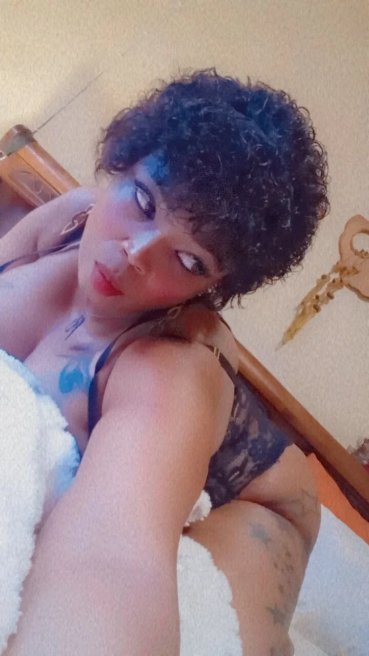 XXX Porn Photo of Nude Gucci_Bx 466