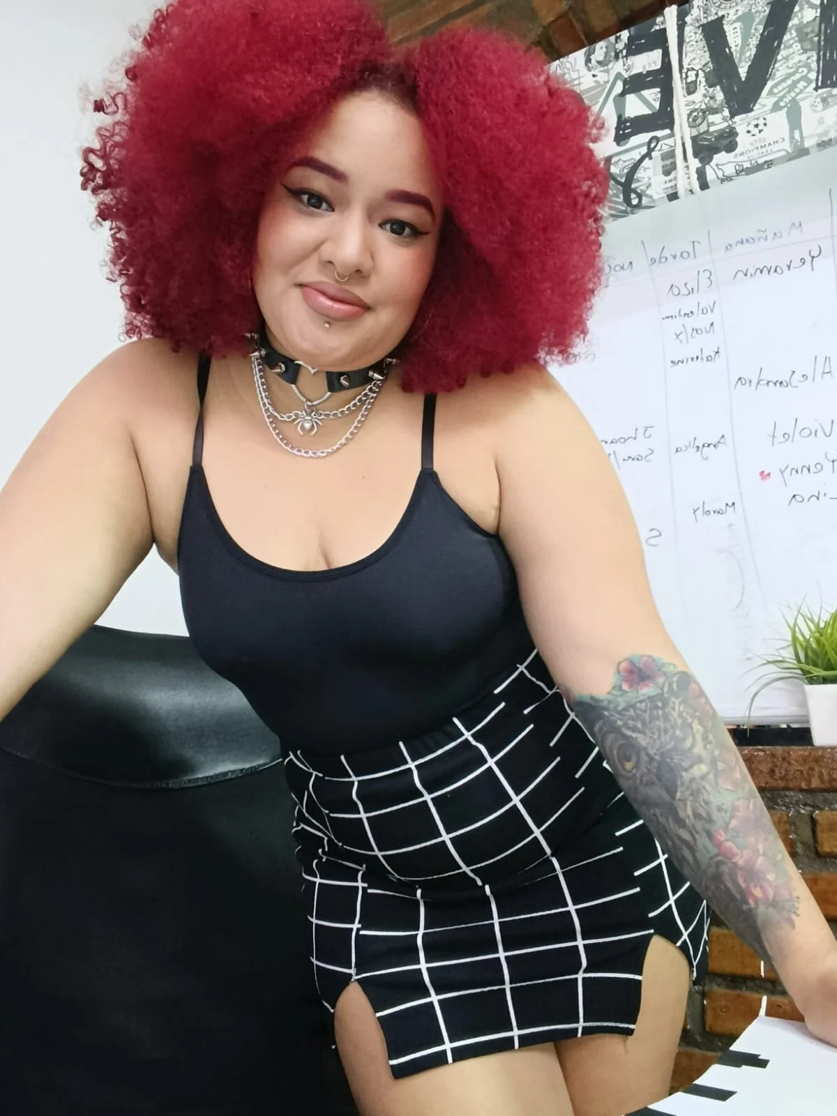 XXX Porn Photo of Nude Curly-98 4