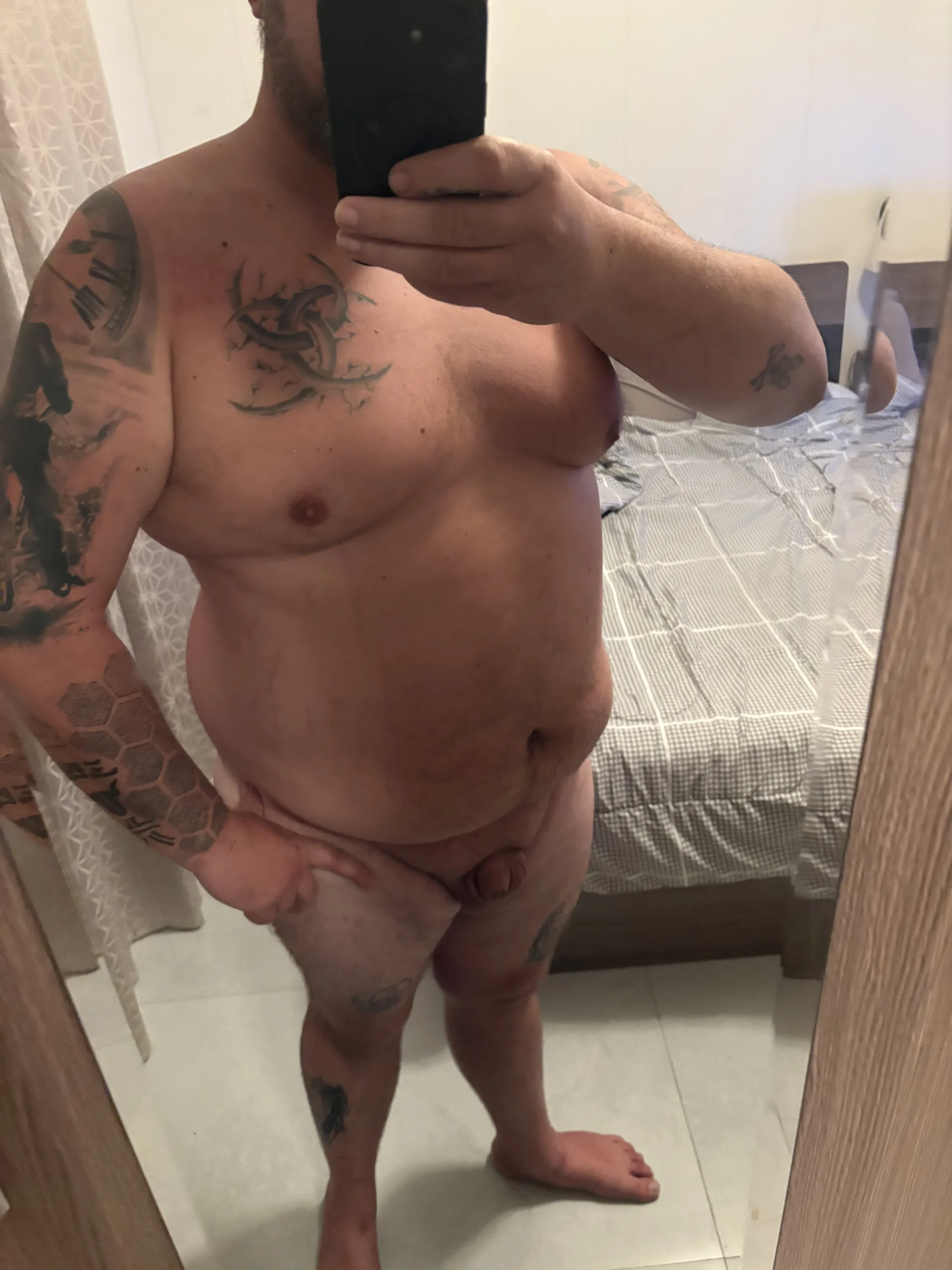 XXX Porn Photo of Nude TatooedBear 4