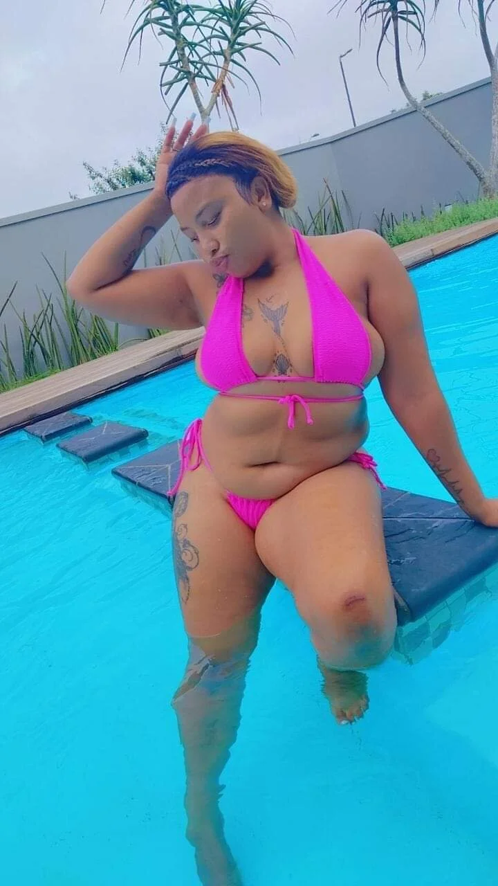 XXX Porn Photo of Nude quenliyasa 1
