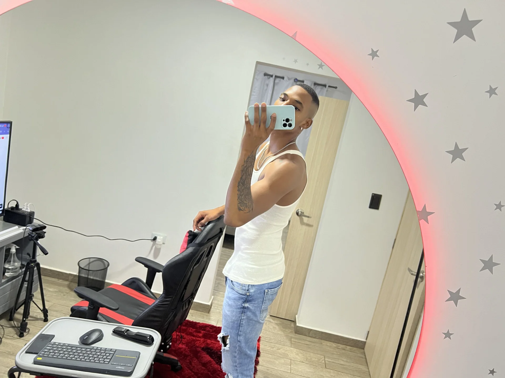 XXX Porn Photo of Nude TROYWESLY- 3
