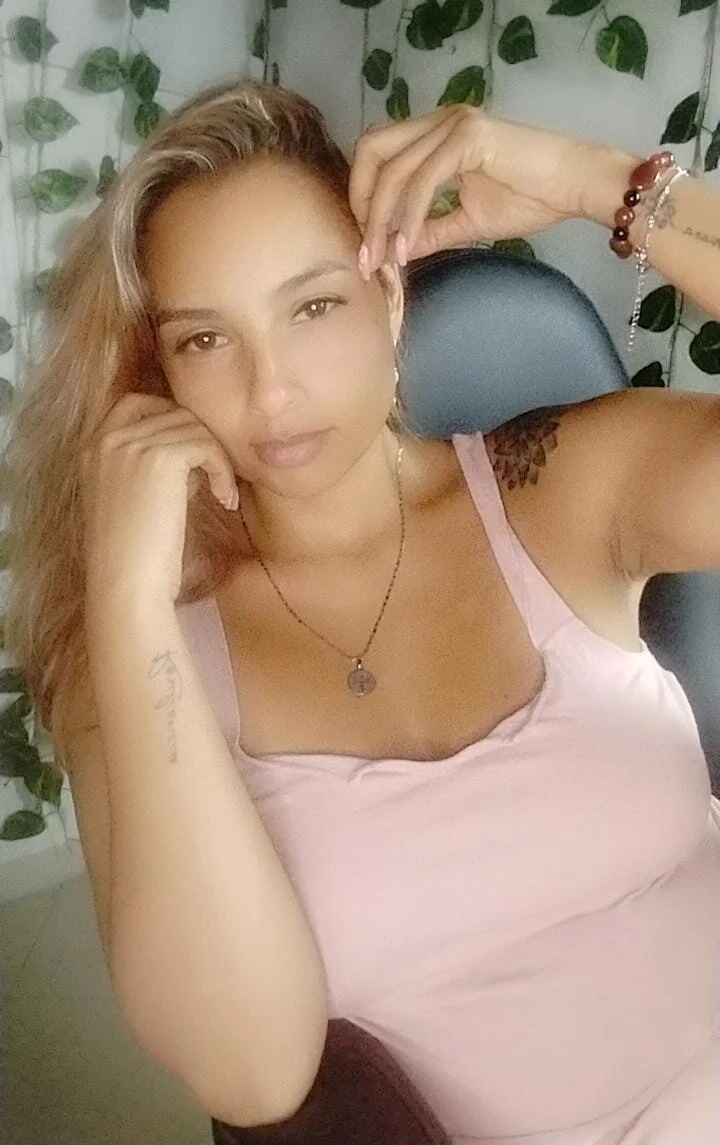 XXX Porn Photo of Nude mykaelahoney 16