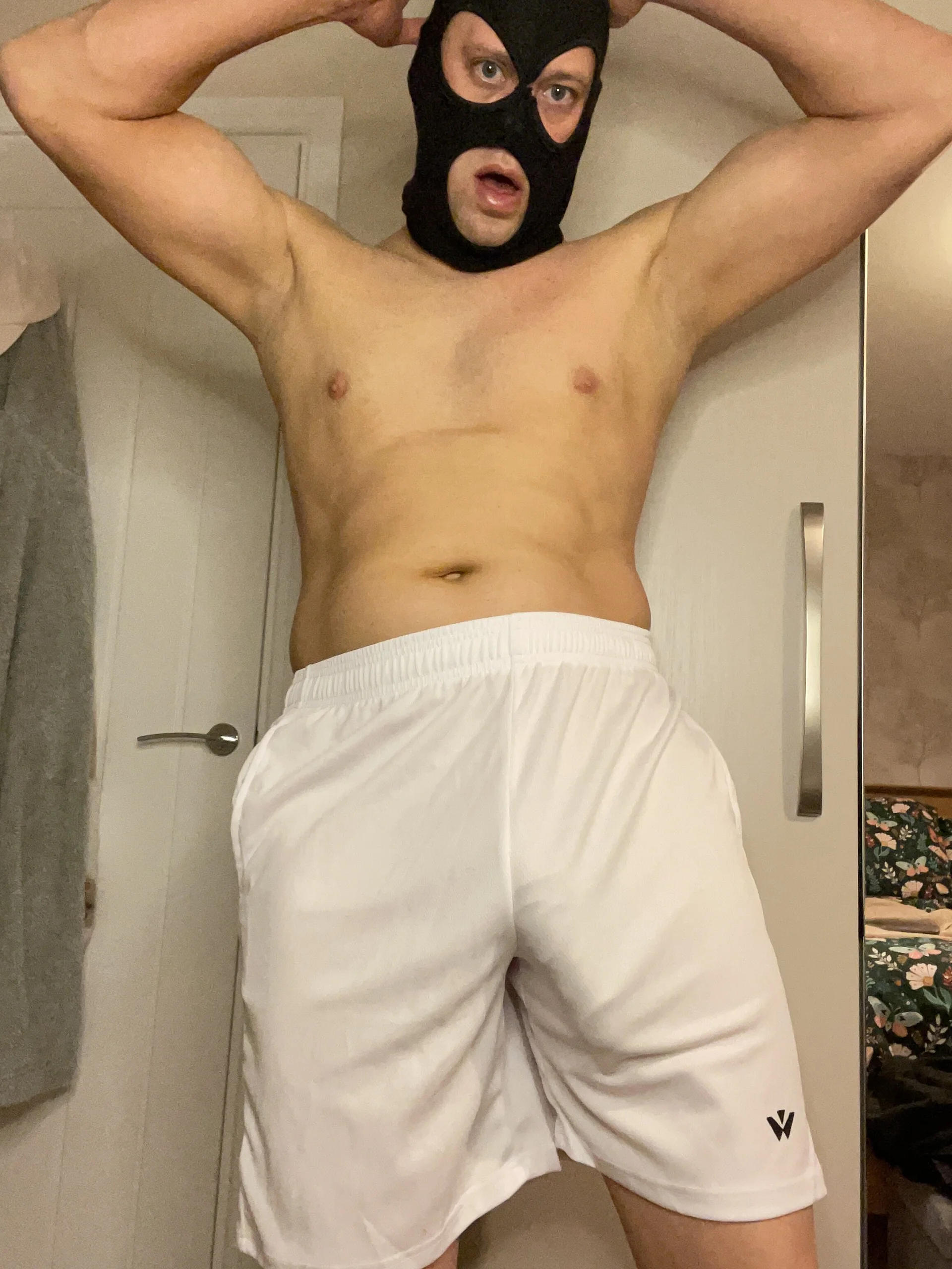XXX Porn Photo of Nude MASTER-of-GIRTH 21