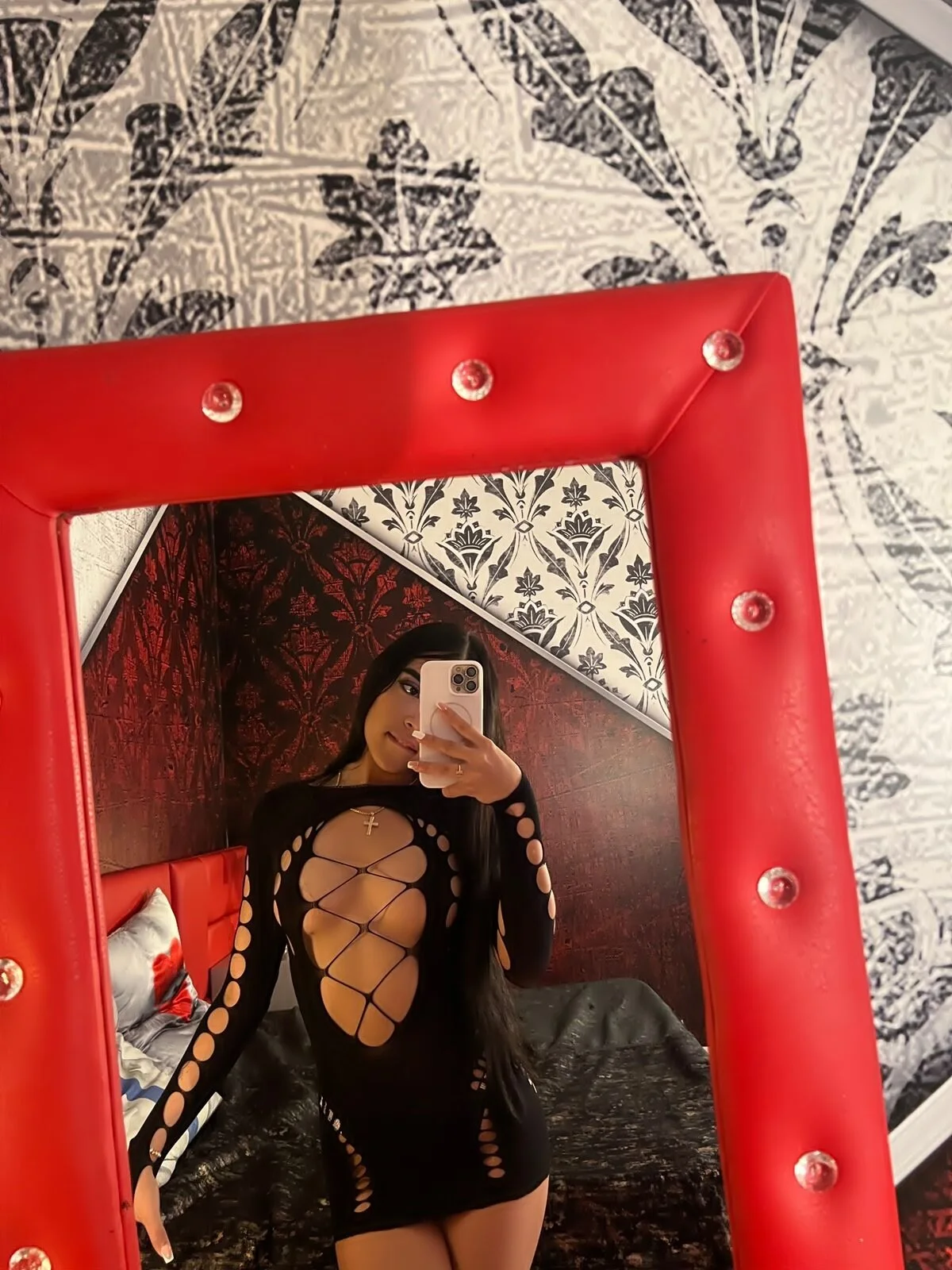 XXX Porn Photo of Nude Iam_charlotte69 1