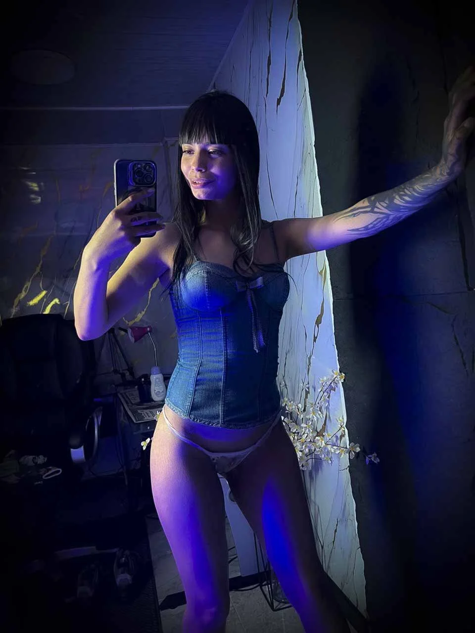 XXX Porn Photo of Nude kylie_seex 81