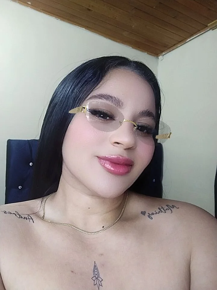 XXX Porn Photo of Nude scarlet_tommy 29