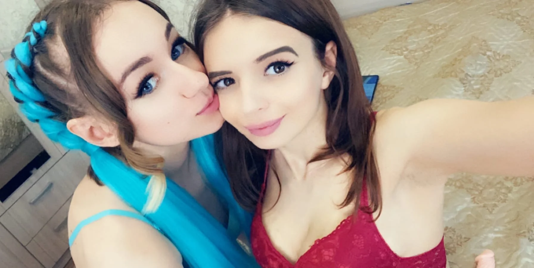 XXX Porn Photo of Nude witches_couple 220